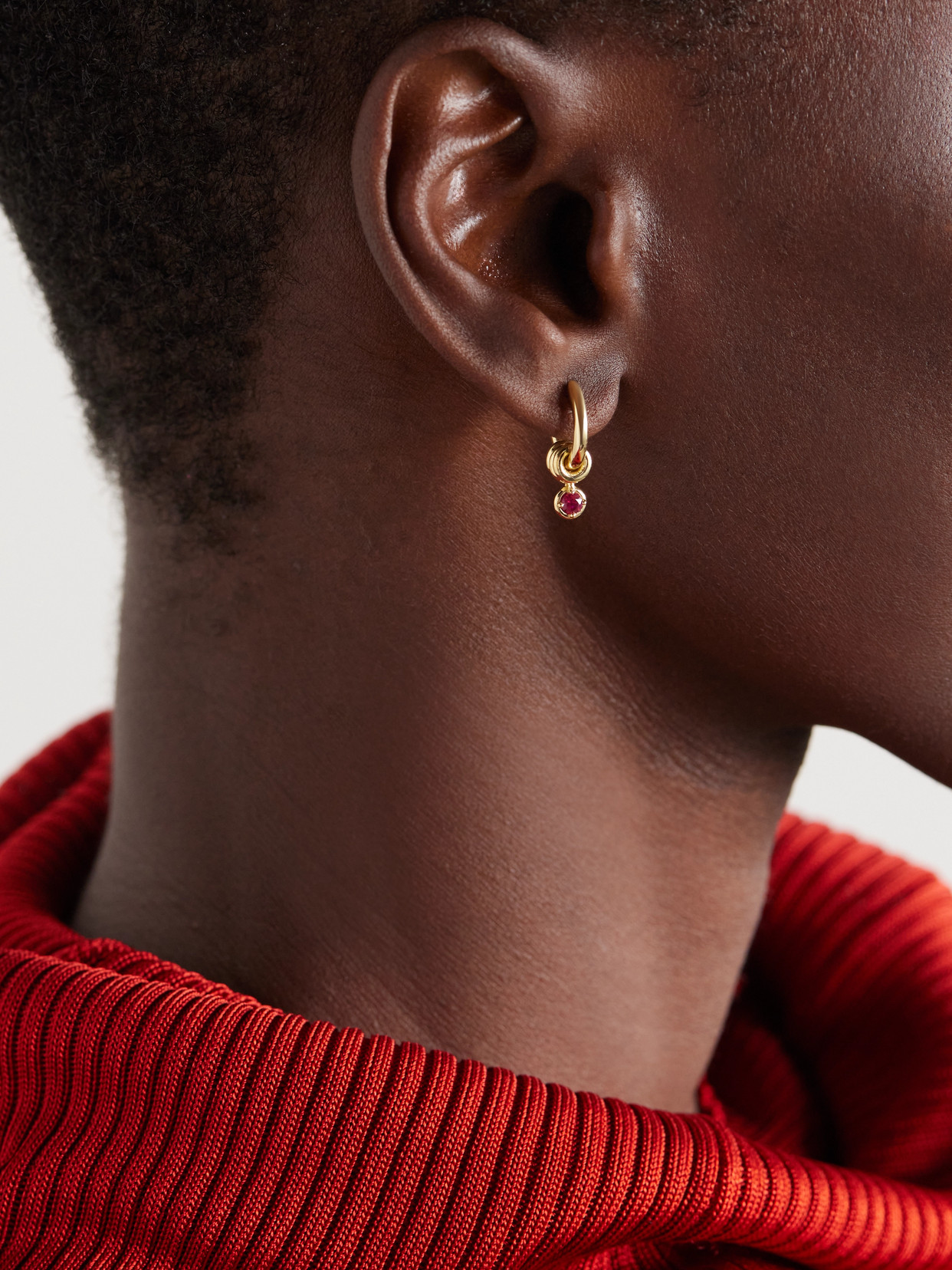 Spinelli Kilcollin Zahra 18-karat Gold Sapphire Hoop Earrings In Pink