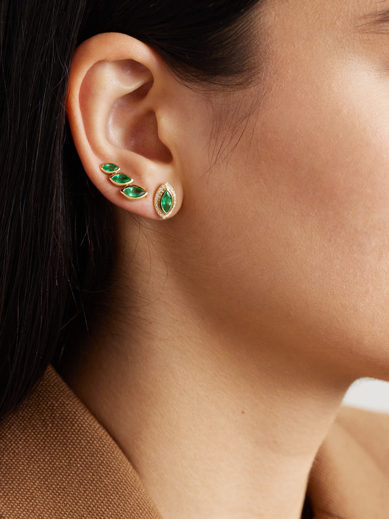 Shay Halo 18-karat Gold, Emerald And Diamond Earrings In Gold