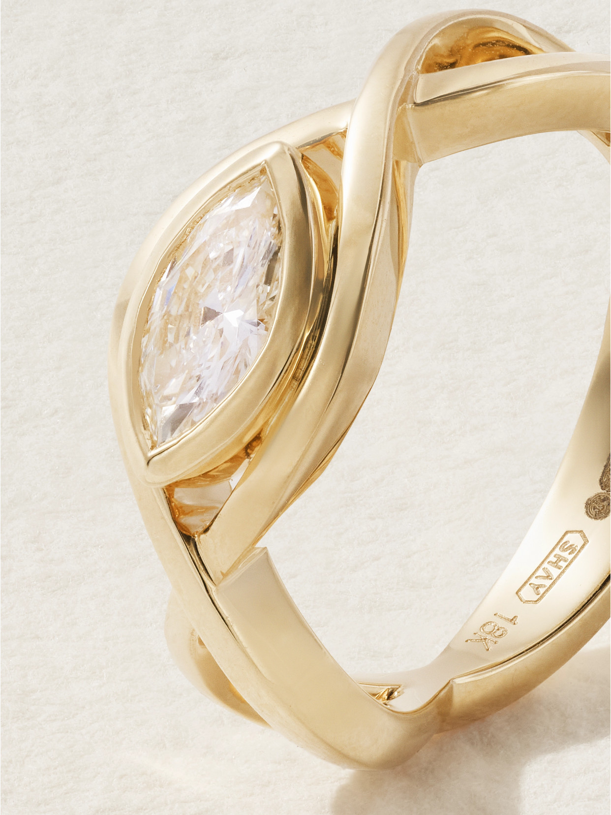 Shay Vine 18-karat Gold Diamond Ring In Gold