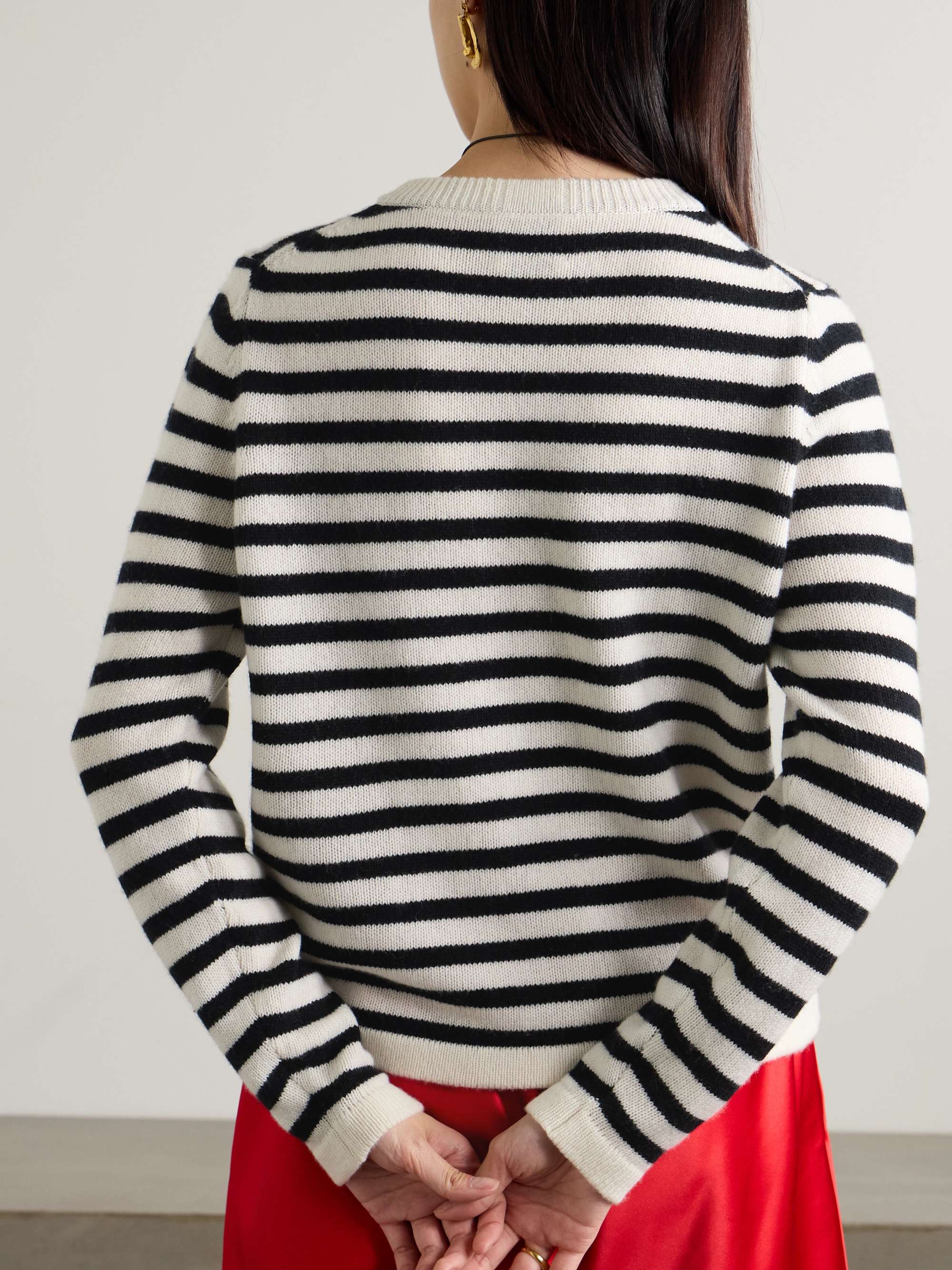 ALLUDE 