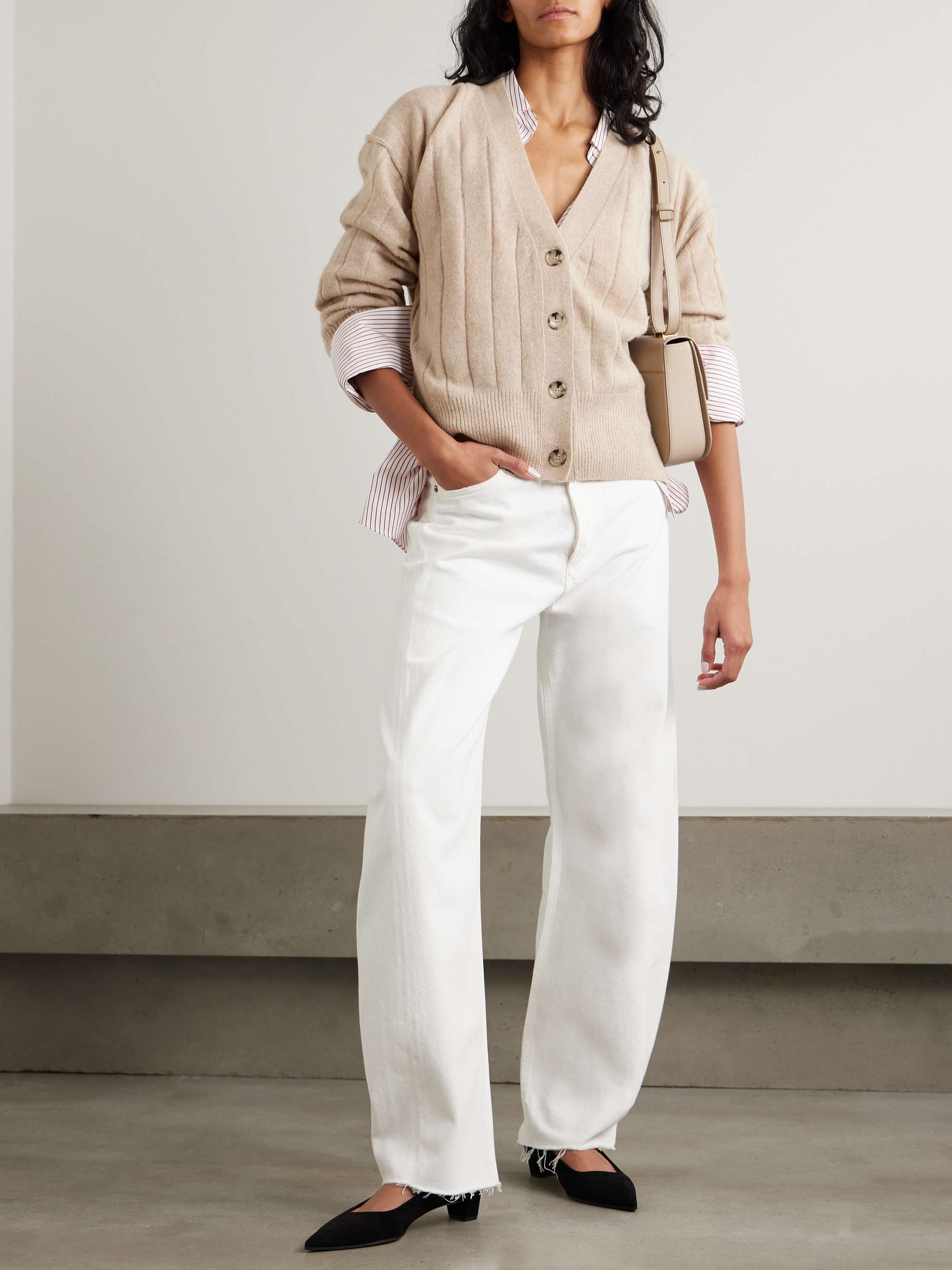 ALLUDE 