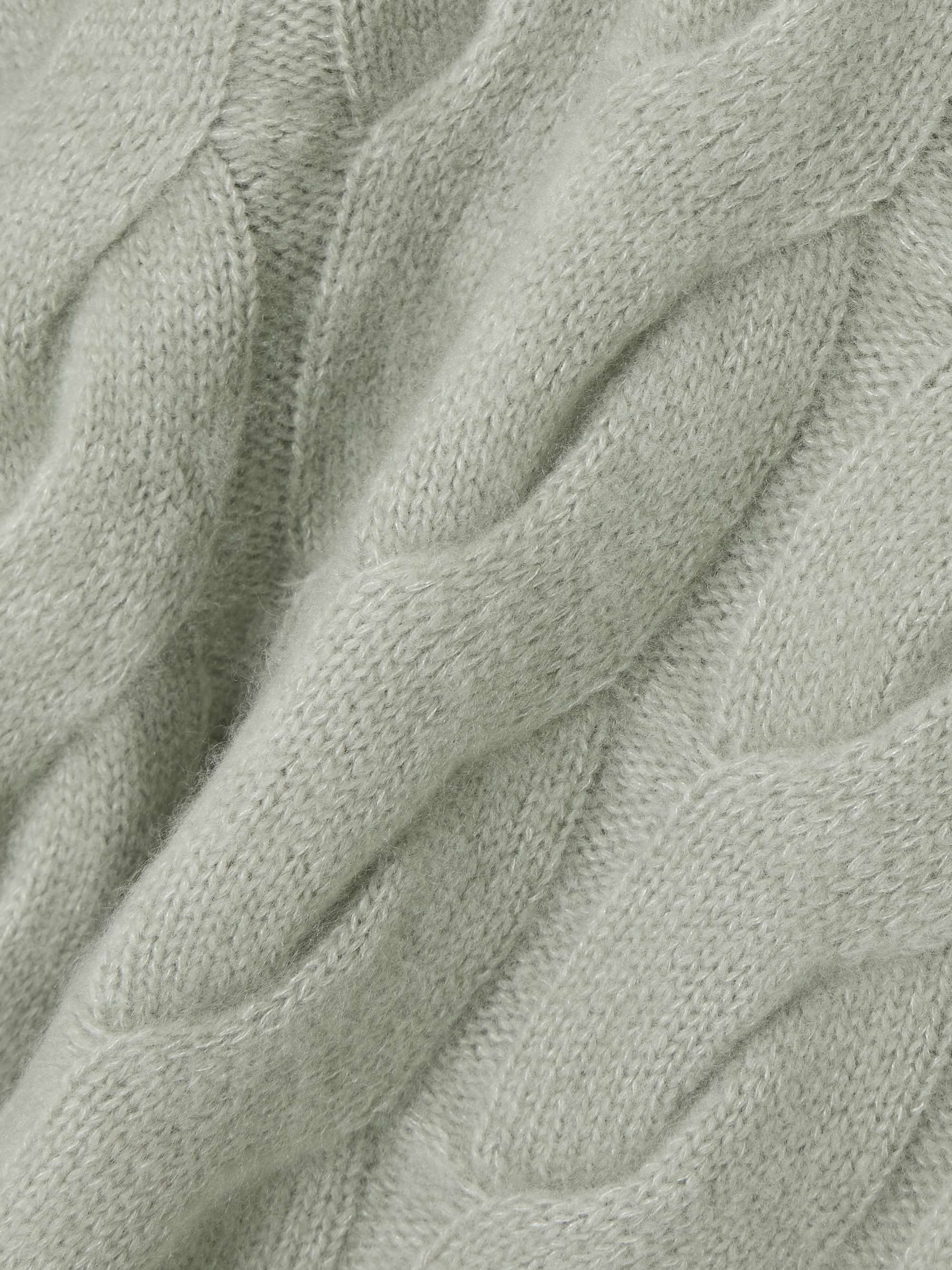 ALLUDE 