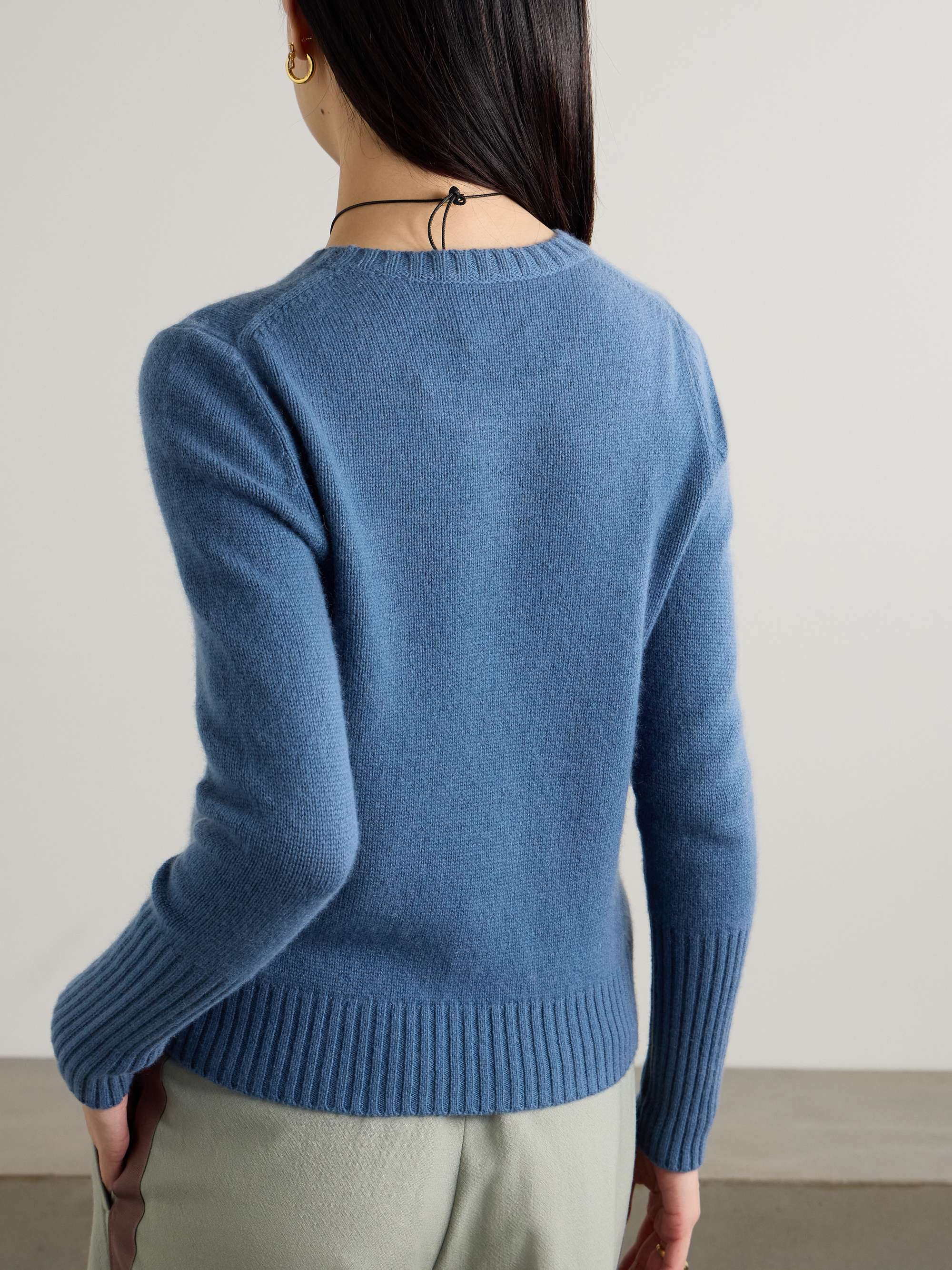 ALLUDE 