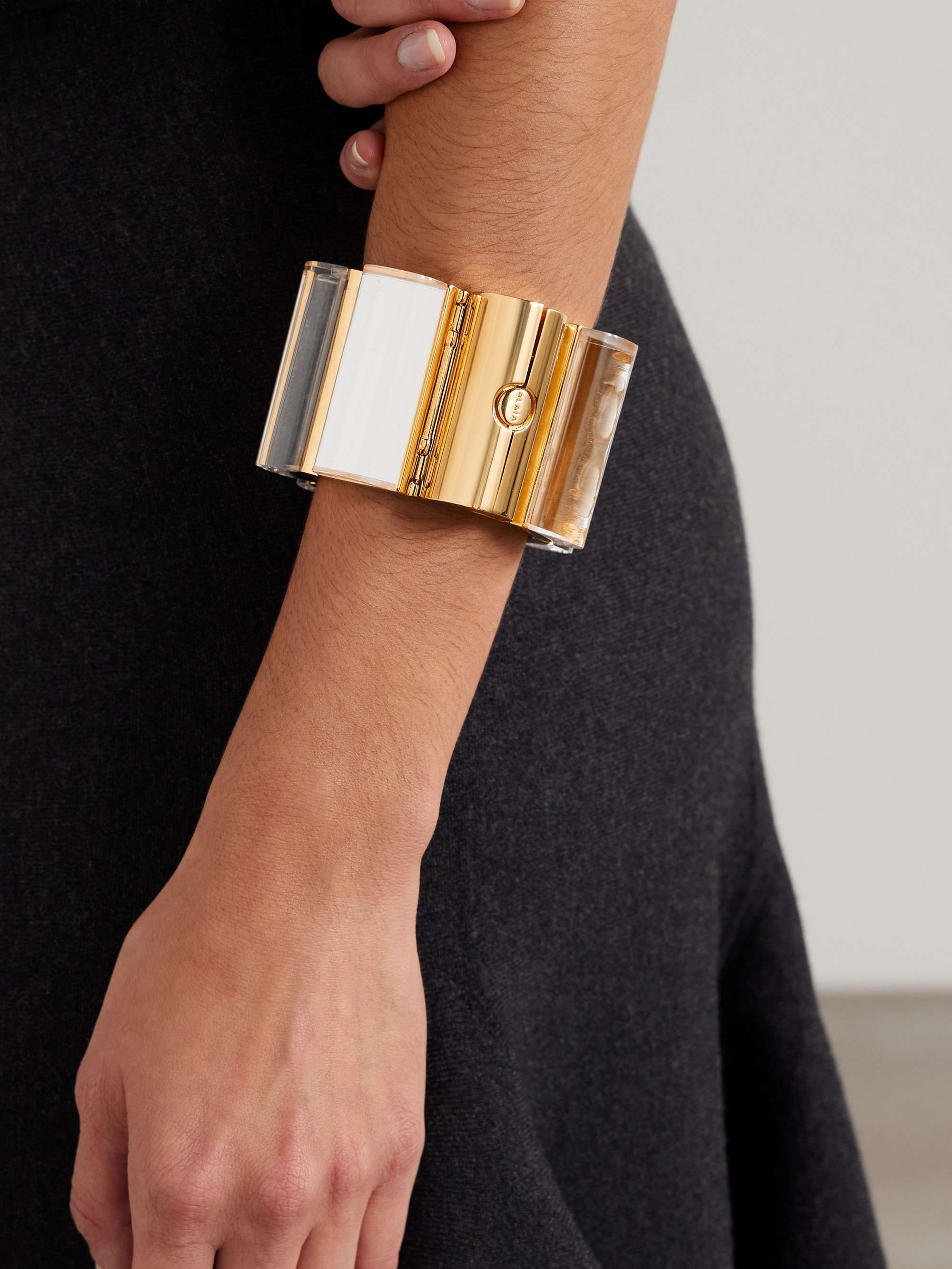 ALAÏA 