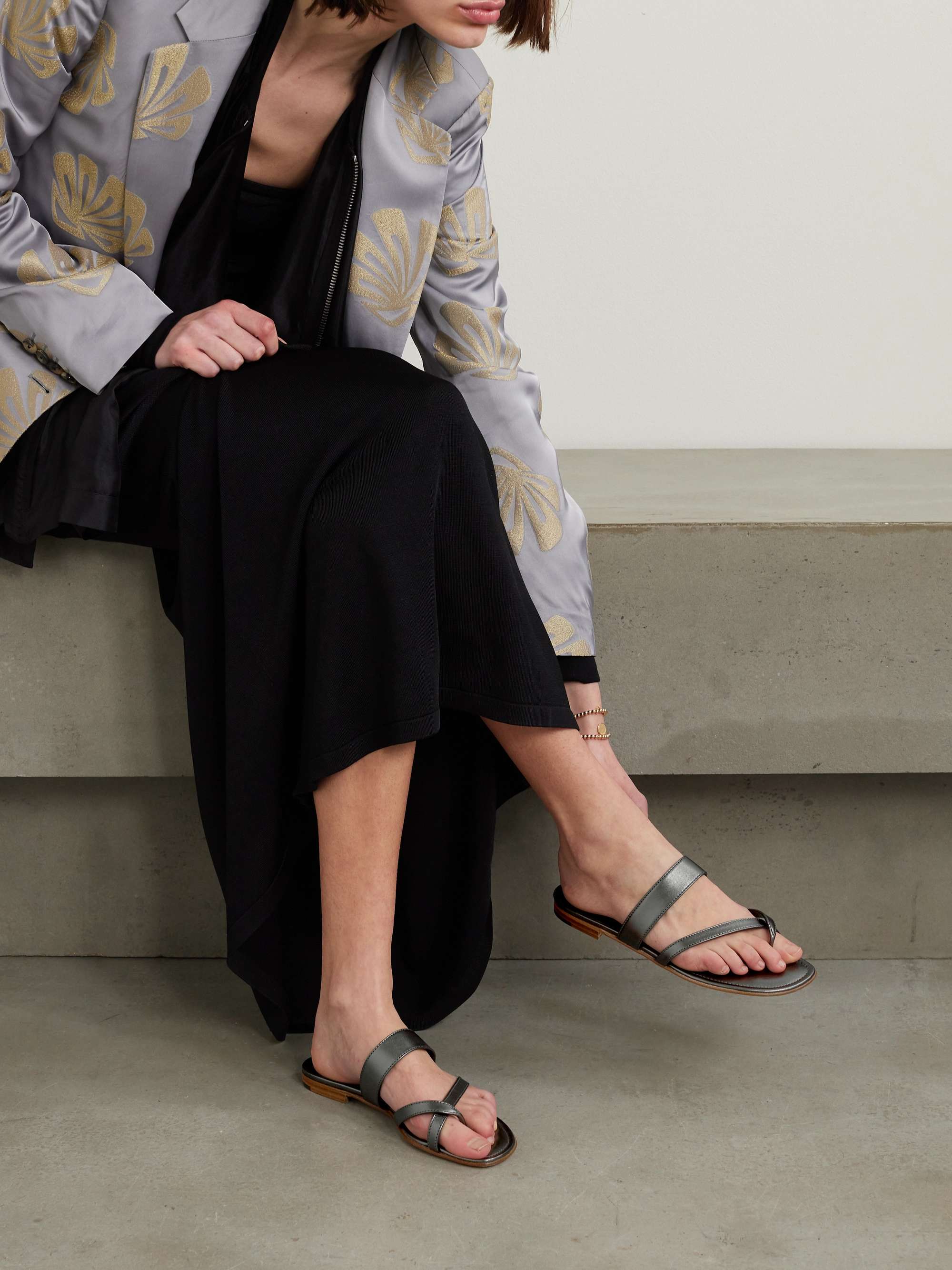 MANOLO BLAHNIK 