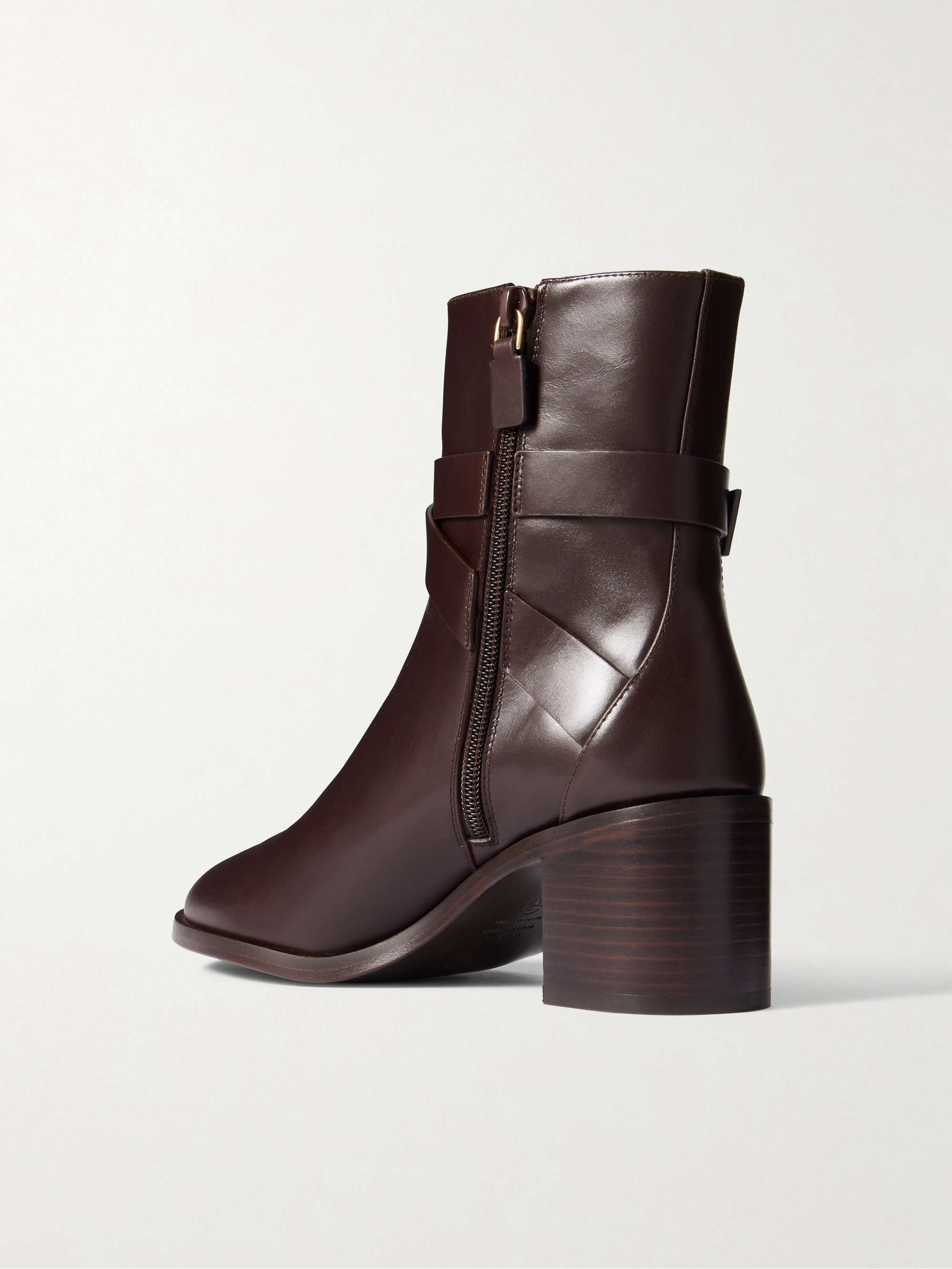STUART WEITZMAN 