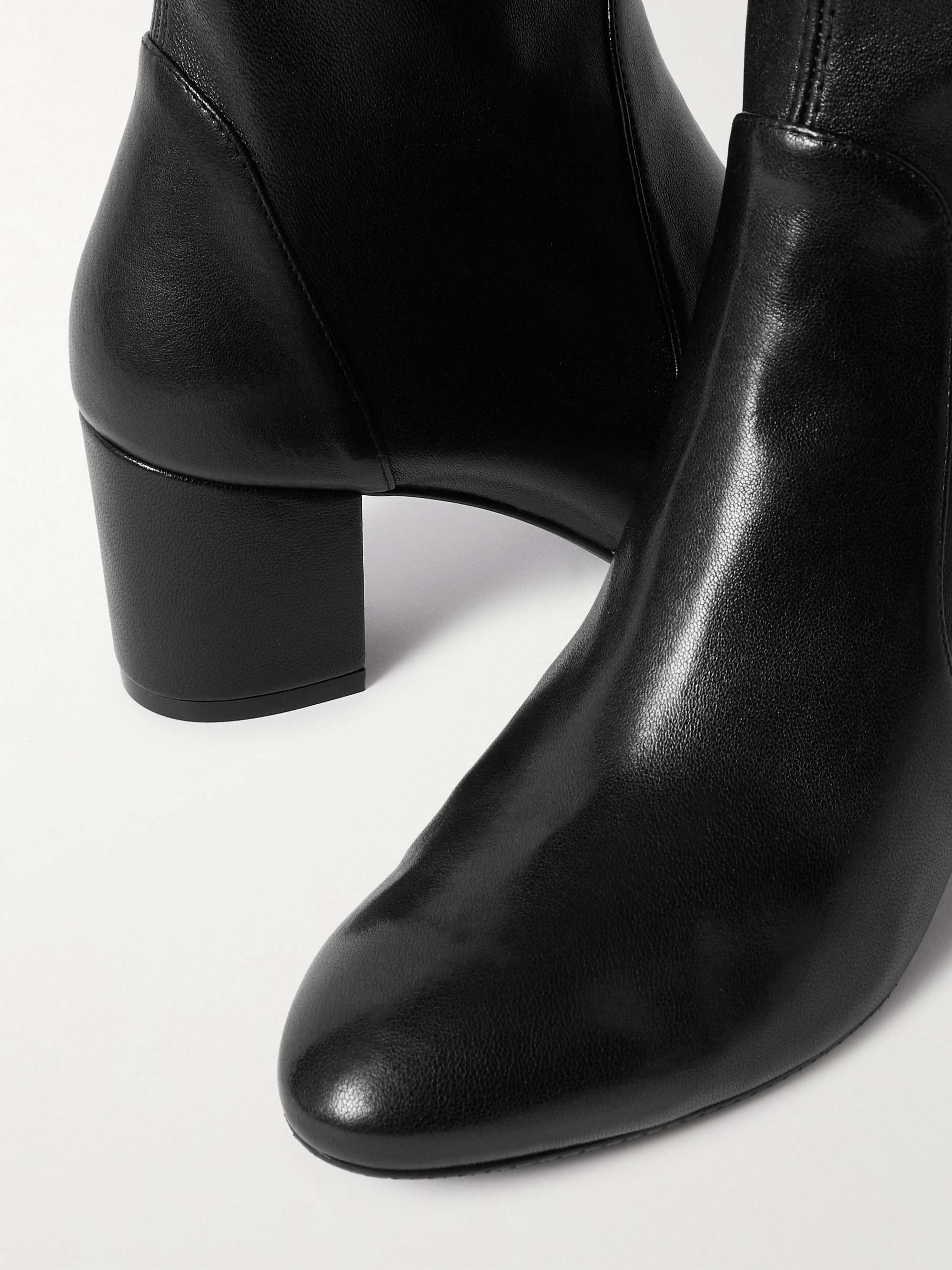 STUART WEITZMAN 
