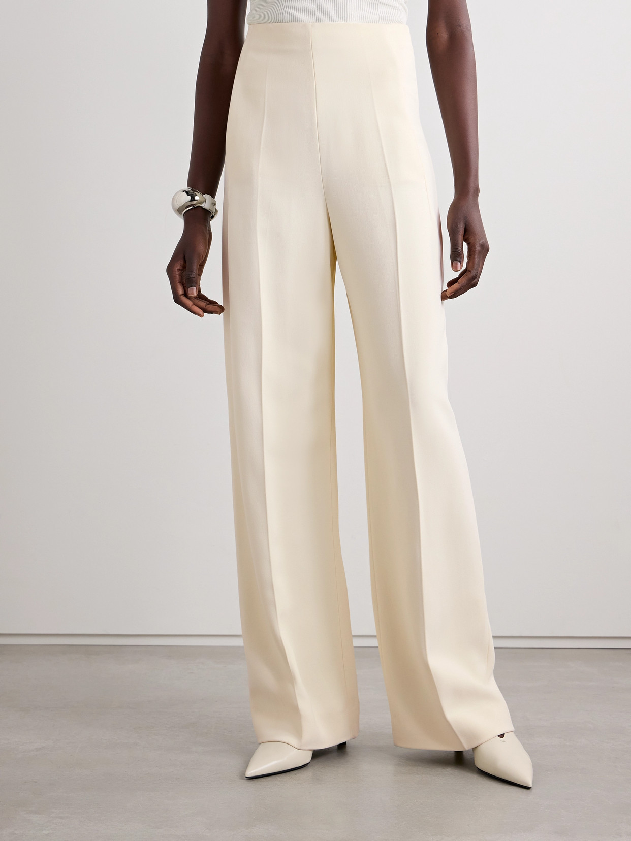 Fforme Peyton Crepe Wide-leg Pants In Cream