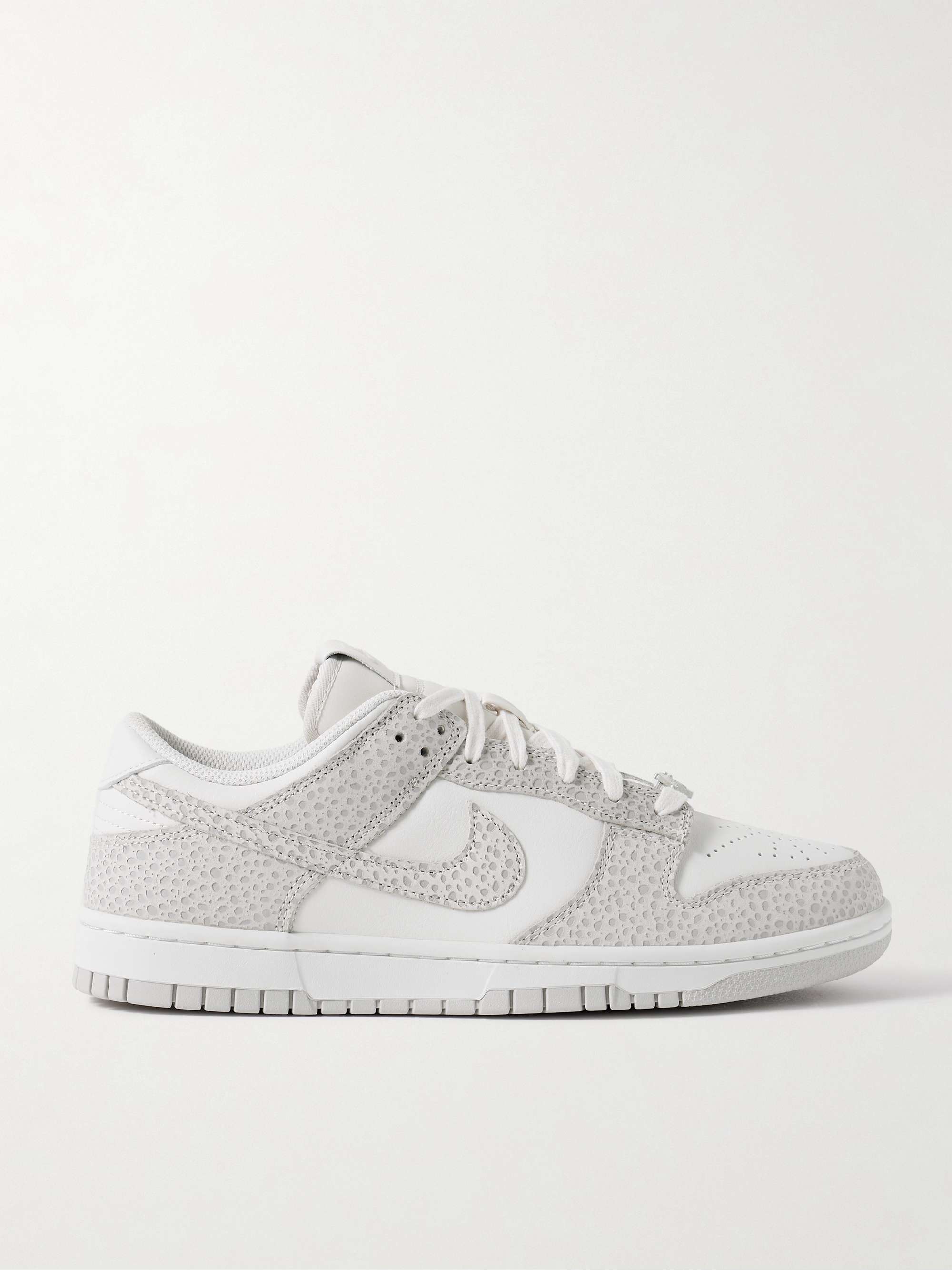 Nike sacai net a porter online