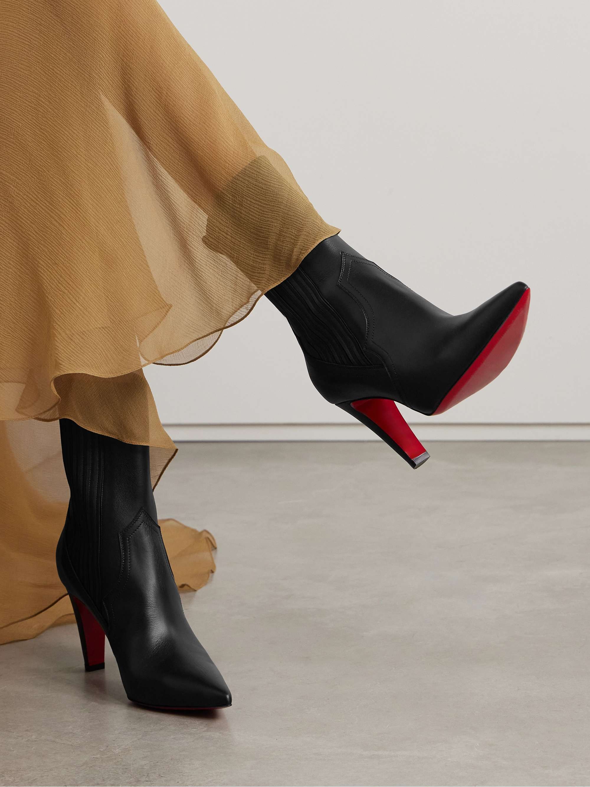 CHRISTIAN LOUBOUTIN 