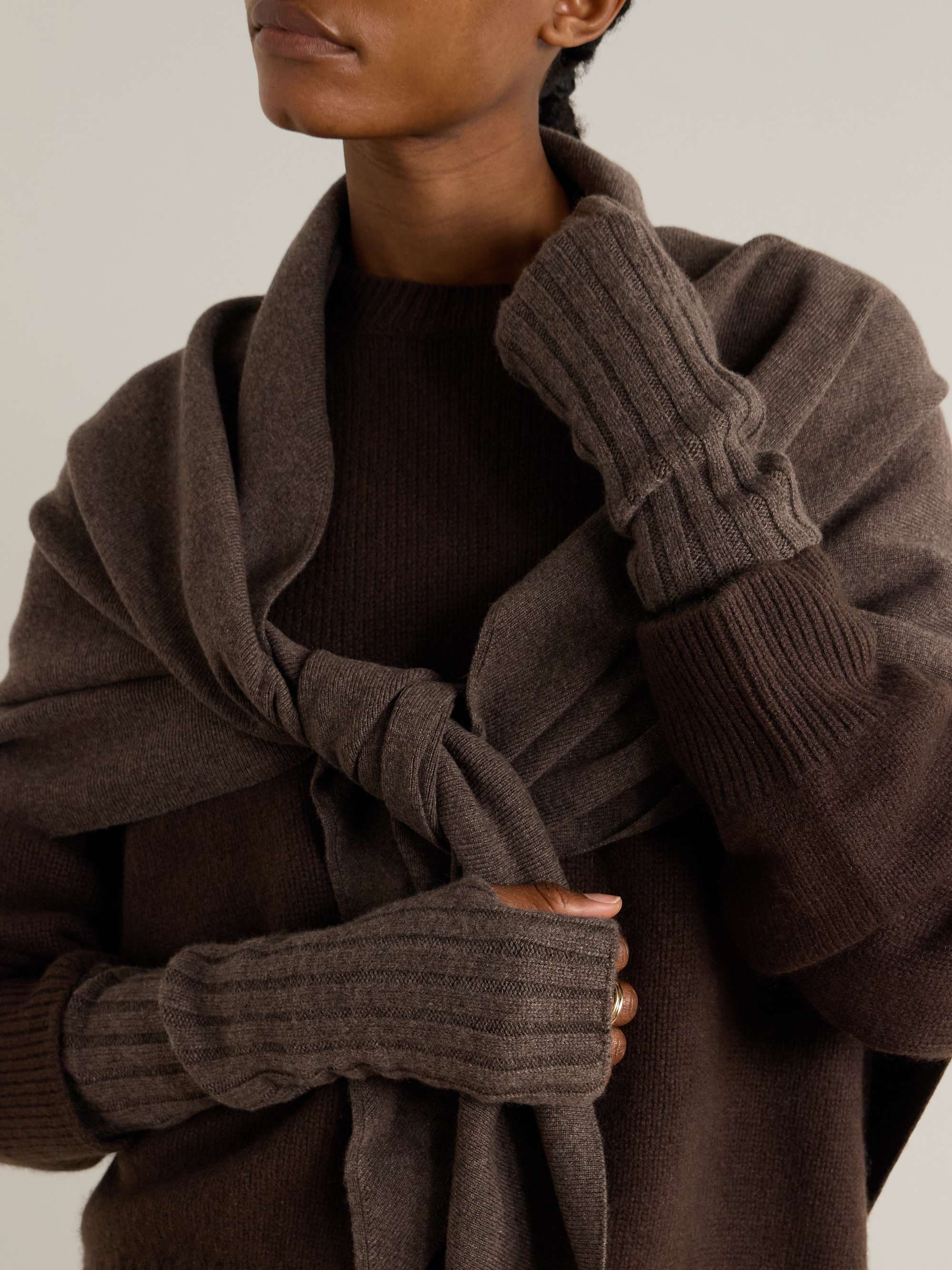 ARCH4 Ribbed cashmere wrist warmers