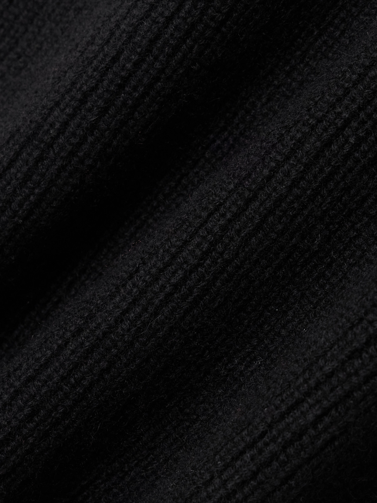 Arch4 Jetta Ribbed Cashmere Half-zip Snood In Black