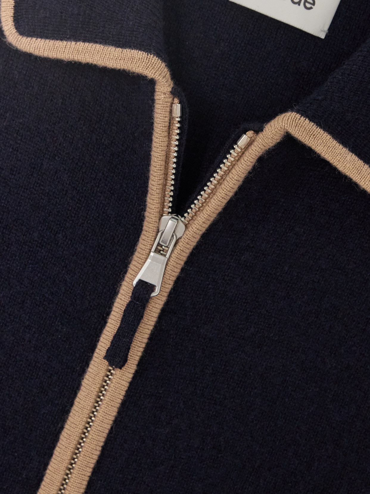 Allude Piped Wool And Cashmere-blend Cardigan In Black