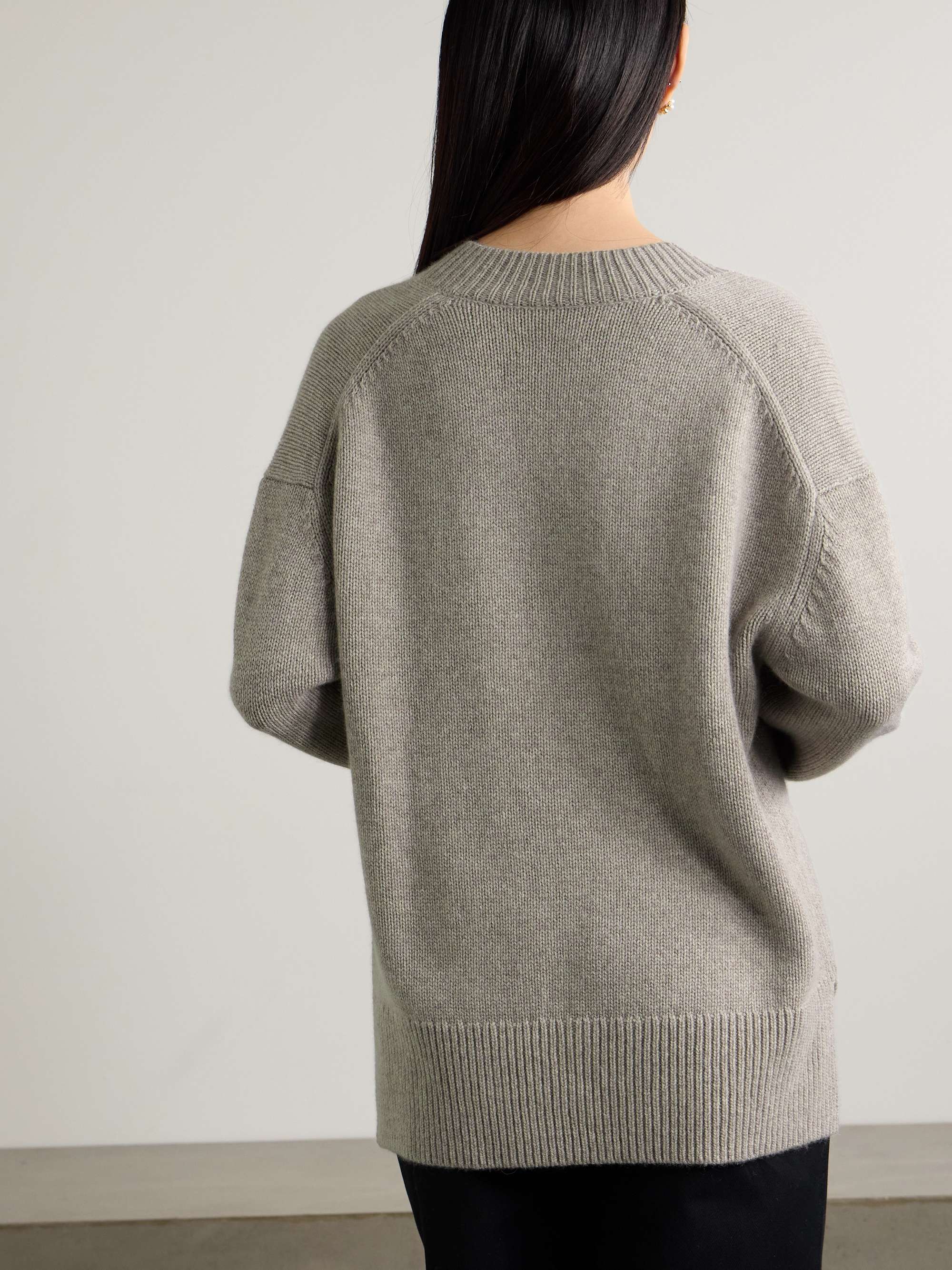 ALLUDE 