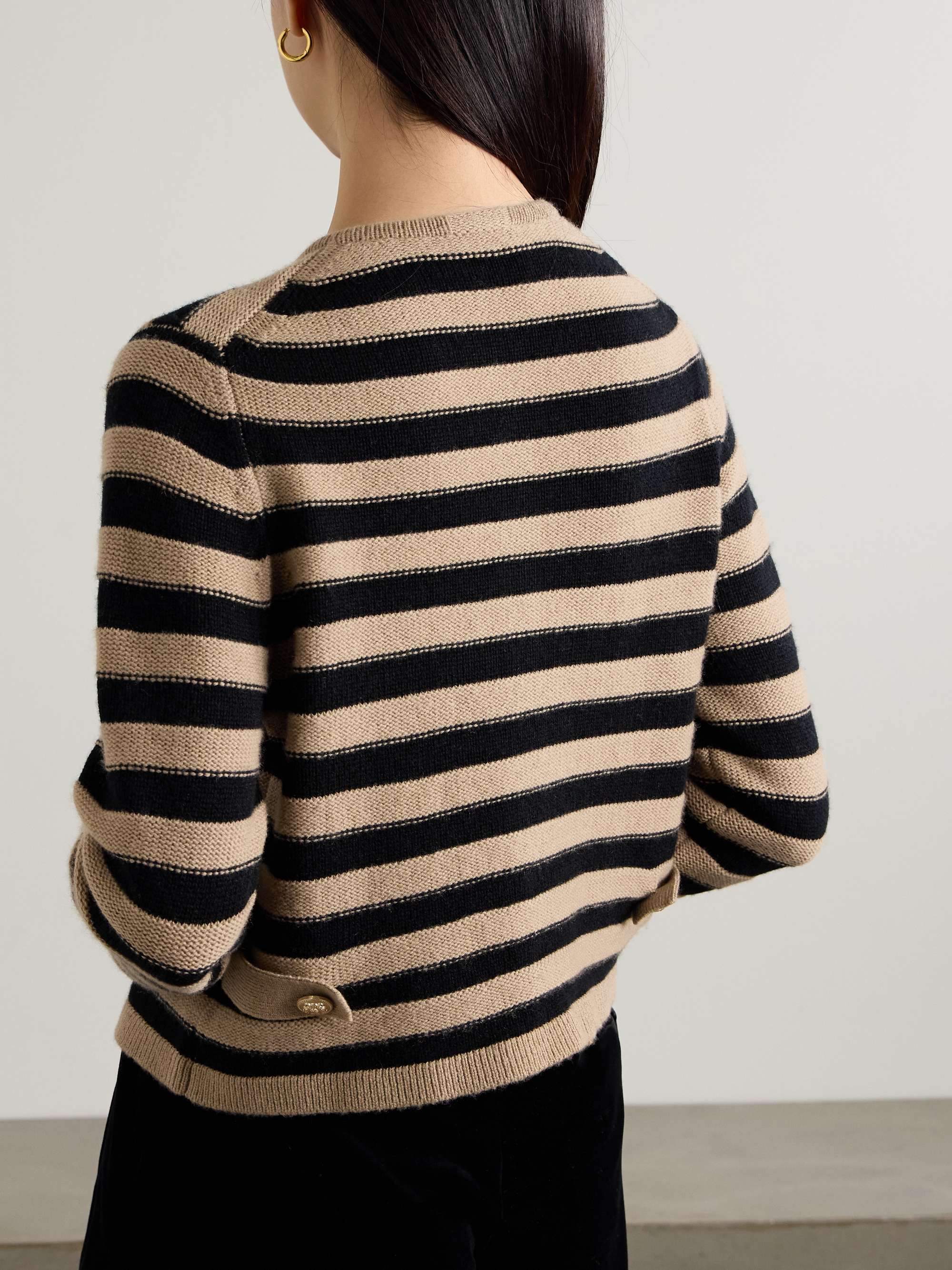 ALLUDE 