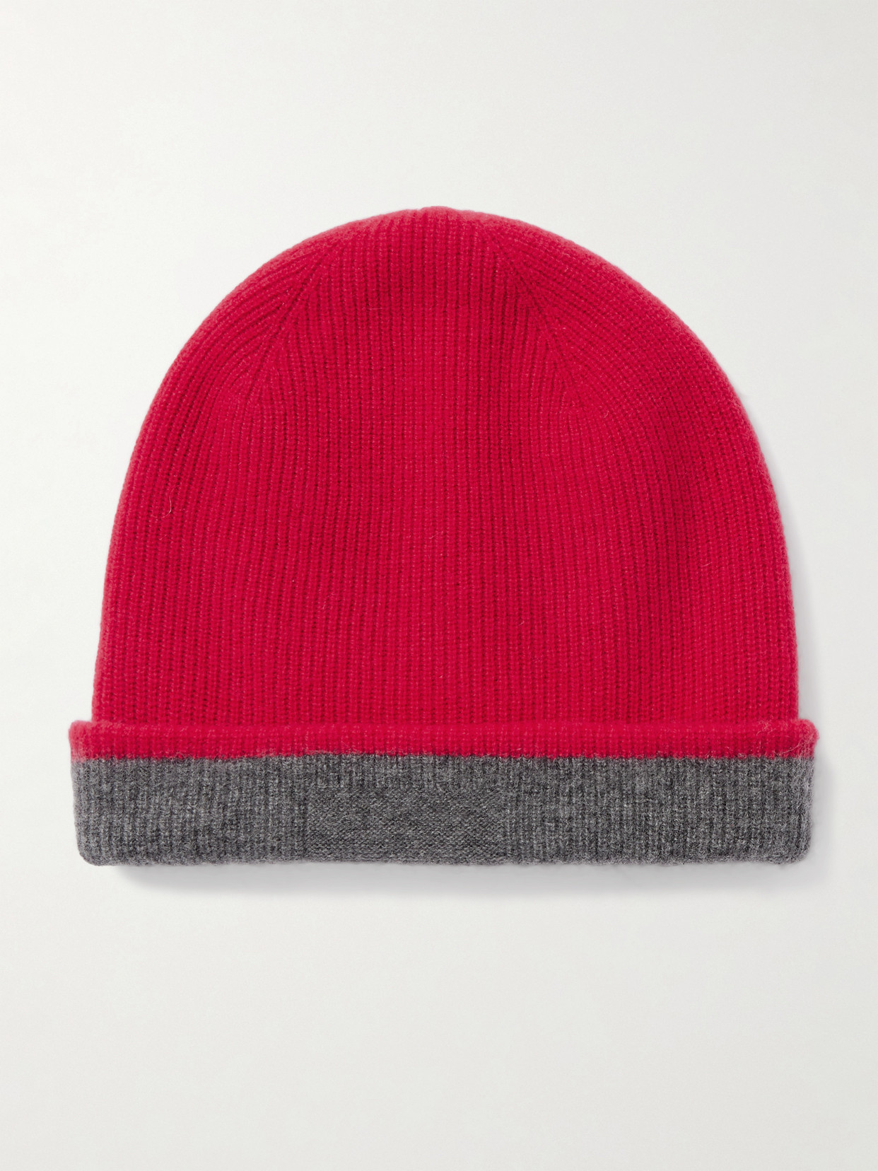 Guest In Residence The Inside Out! Reversible Two-tone Ribbed Cashmere Beanie In Red