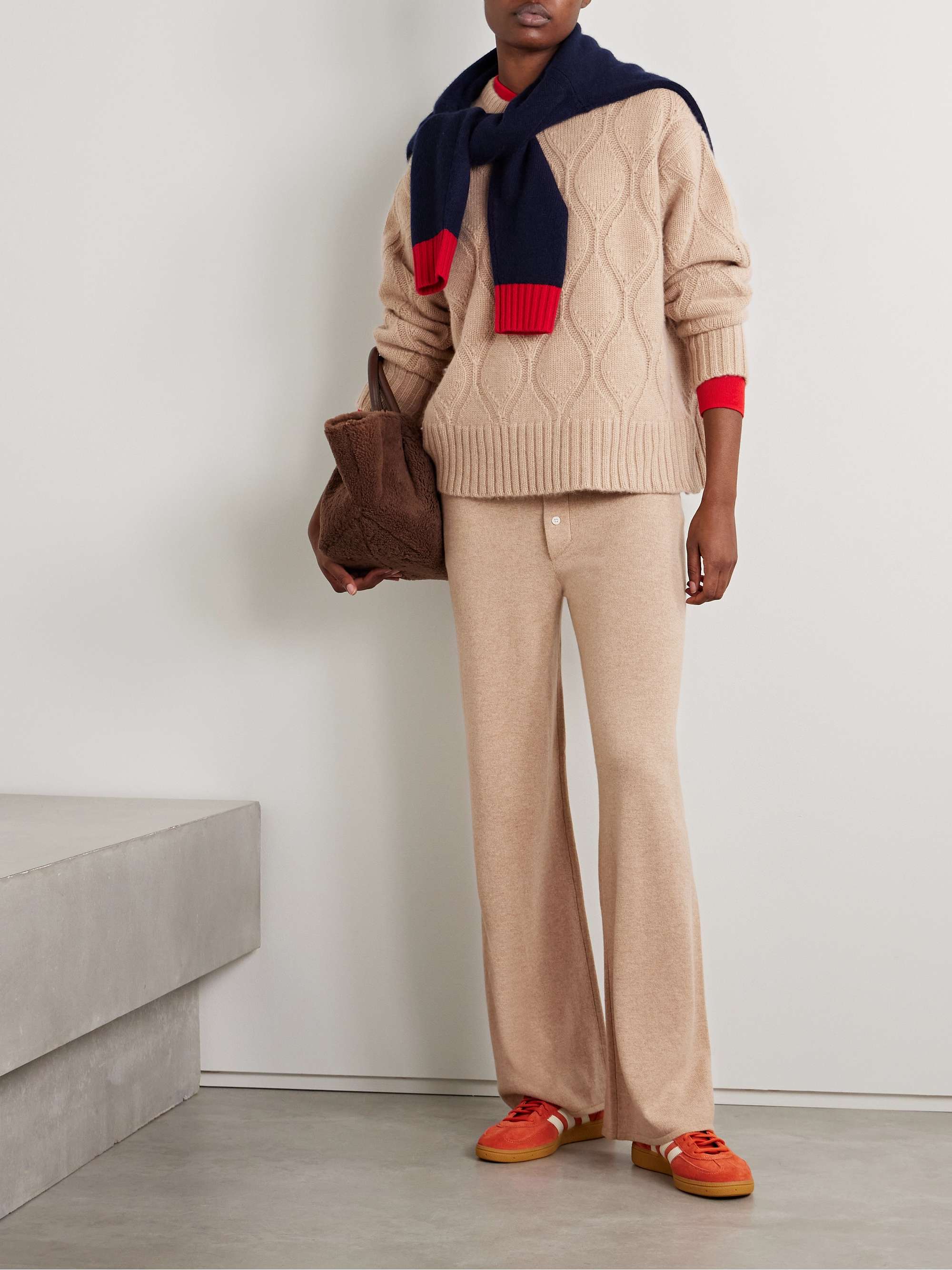 Cashmere Knit Raglan Crew - Fir | James Perse Los Angeles