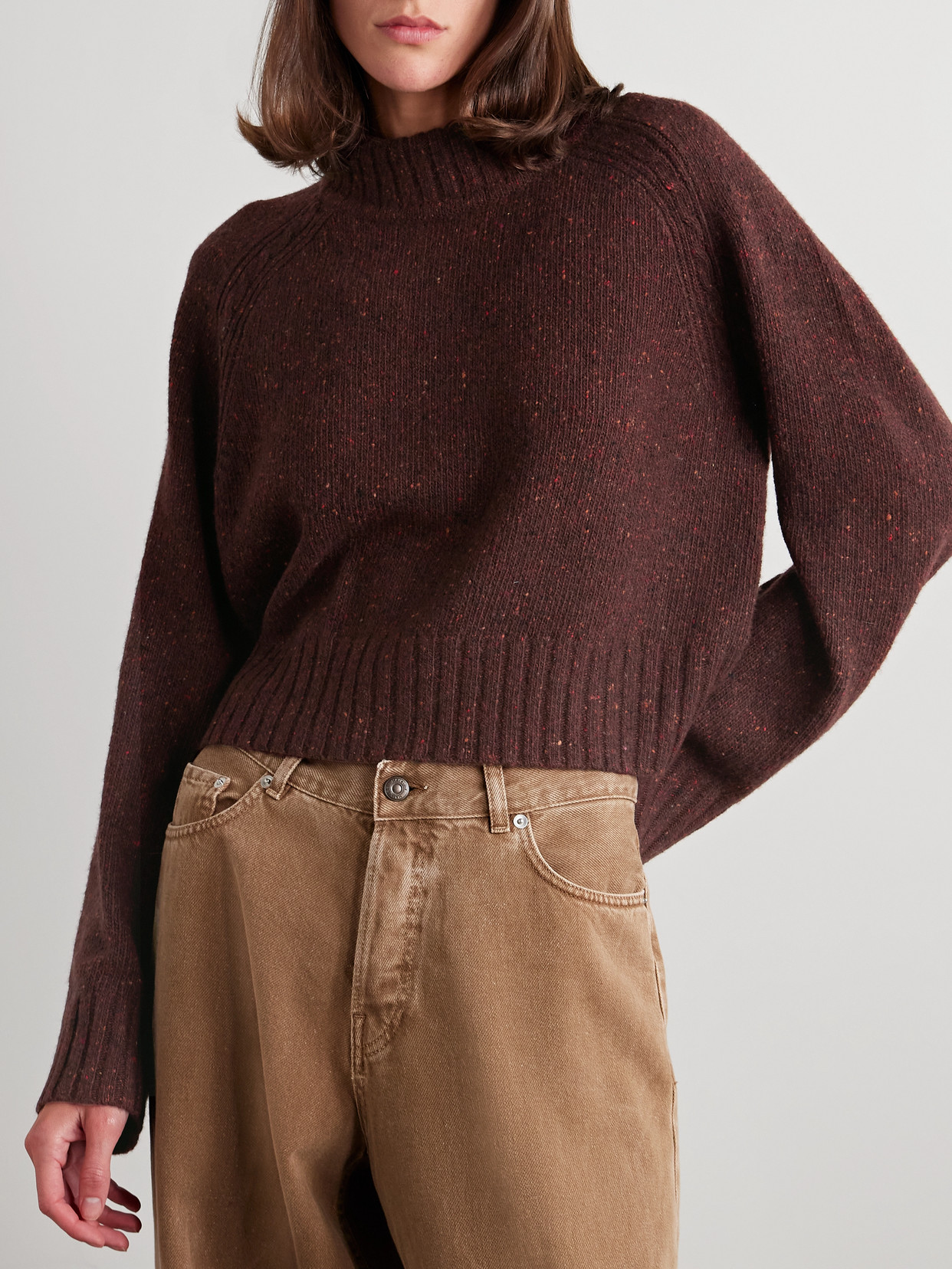 Guest In Residence Cashmere-blend Cropped Turtleneck Sweater In Purple