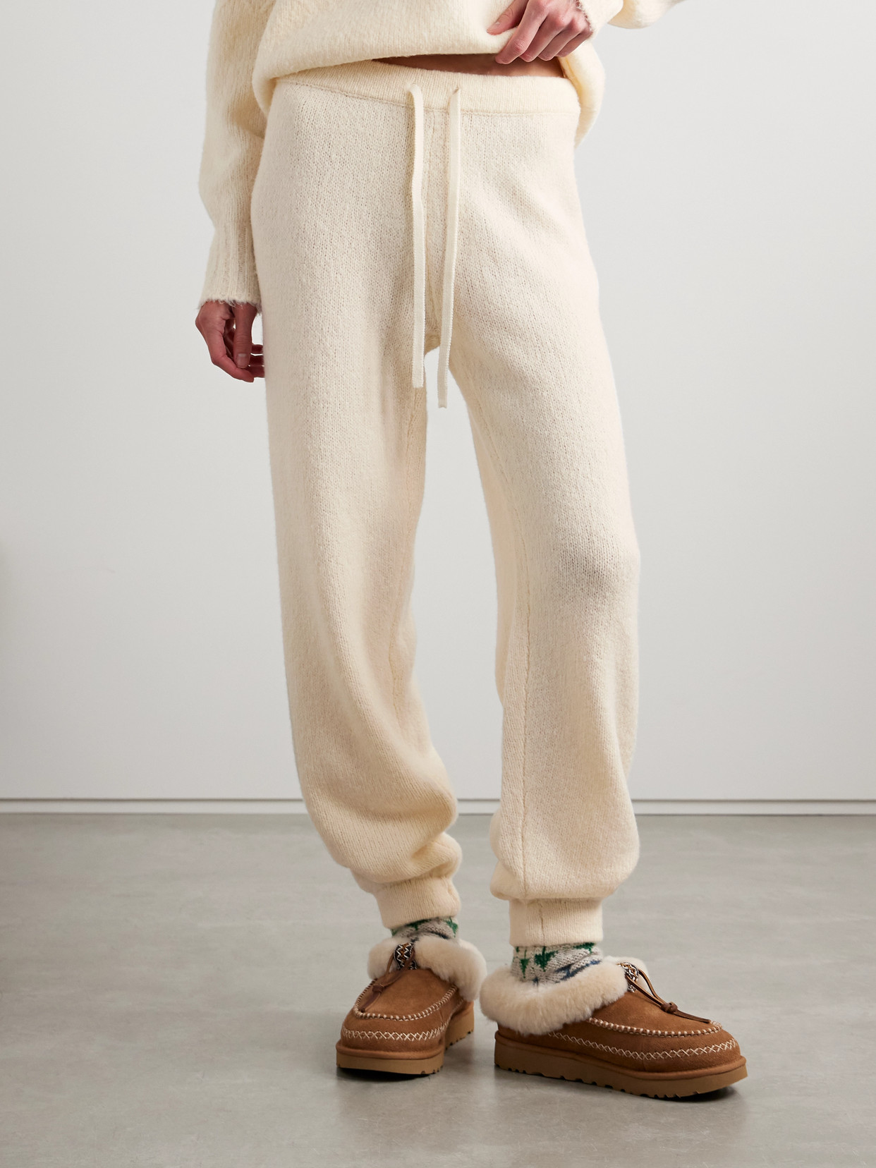 Guest In Residence Cloud Joggers Cream In Cream