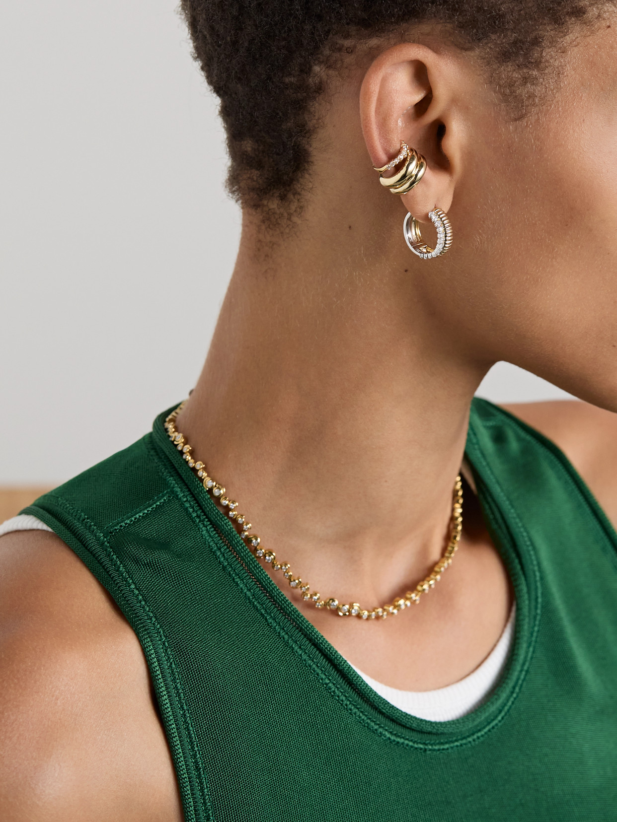 Yvonne Léon Paire De Créoles Bouées 9-karat Yellow And White Gold Diamond Earrings In Gold