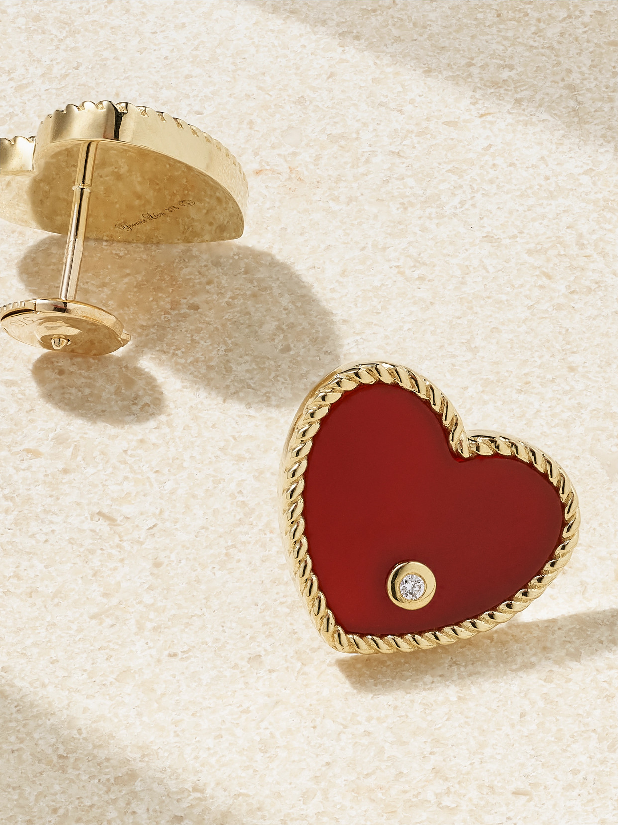 Yvonne Léon Cœur 9-karat Gold, Agate And Diamond Earrings In Red