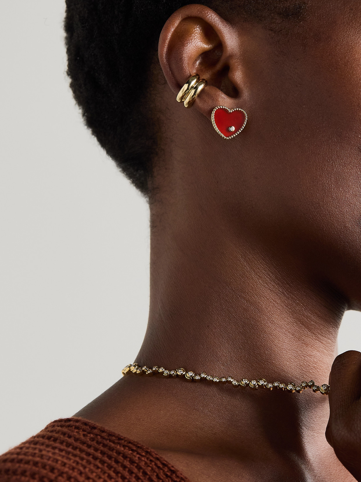 Yvonne Léon Cœur 9-karat Gold, Agate And Diamond Earrings In Red