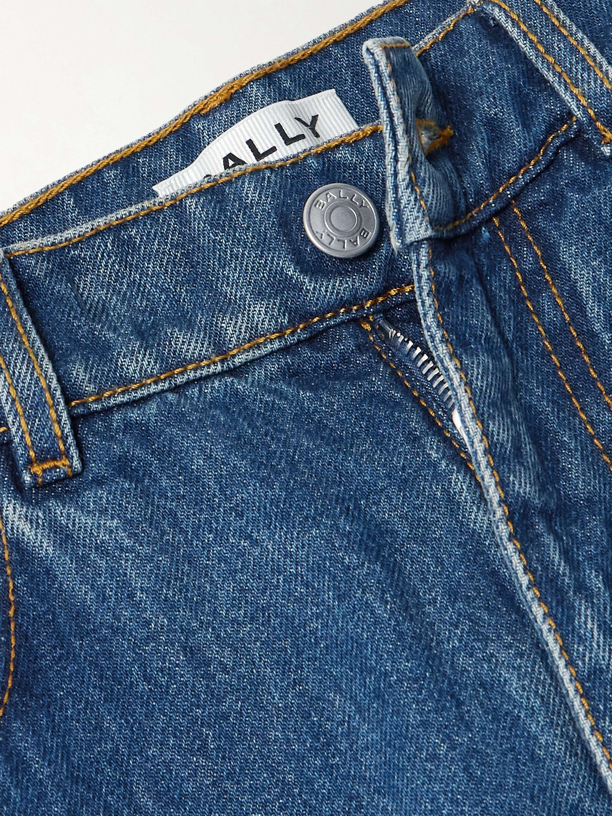 BALLY 