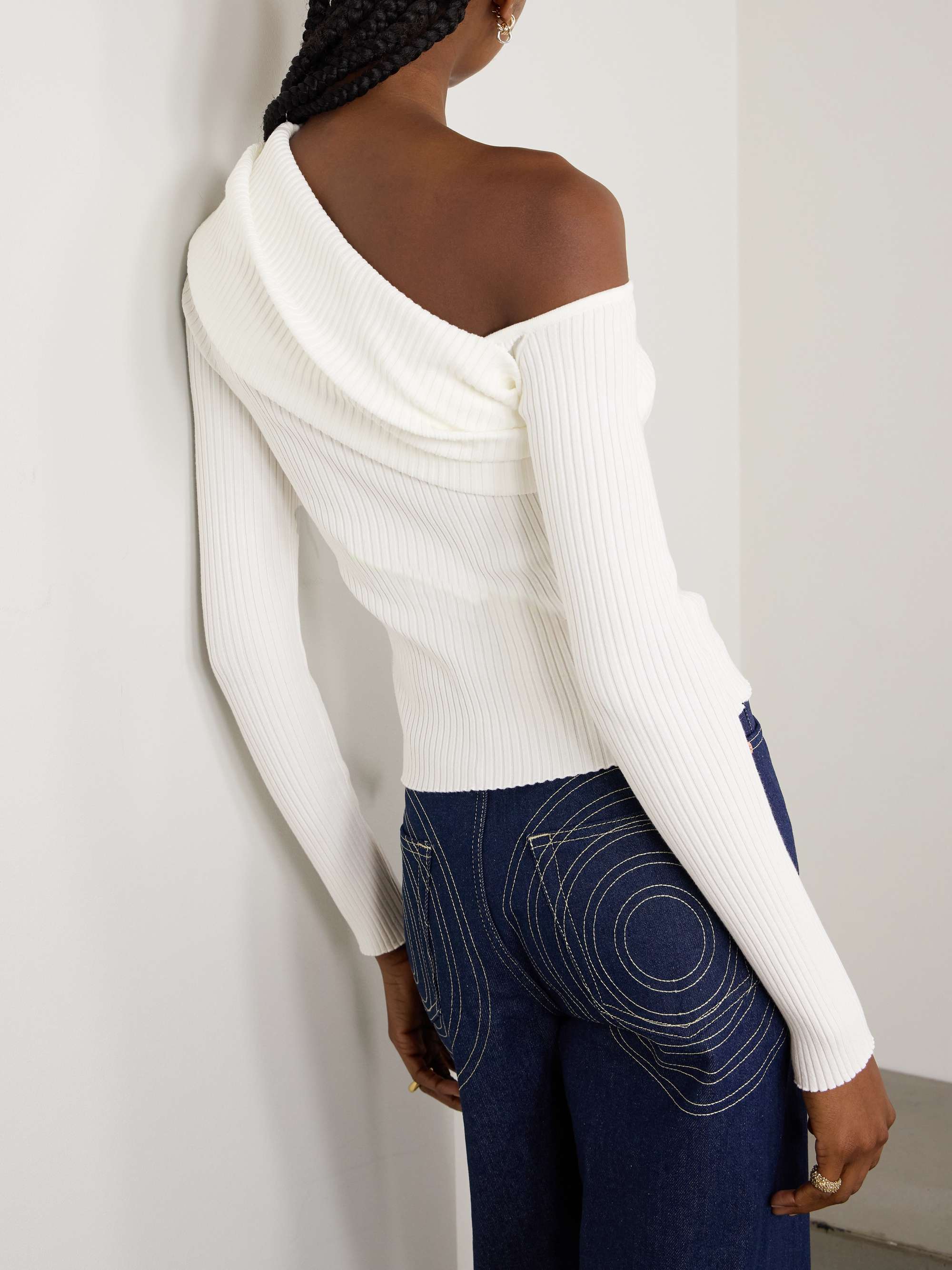 COURRÈGES 