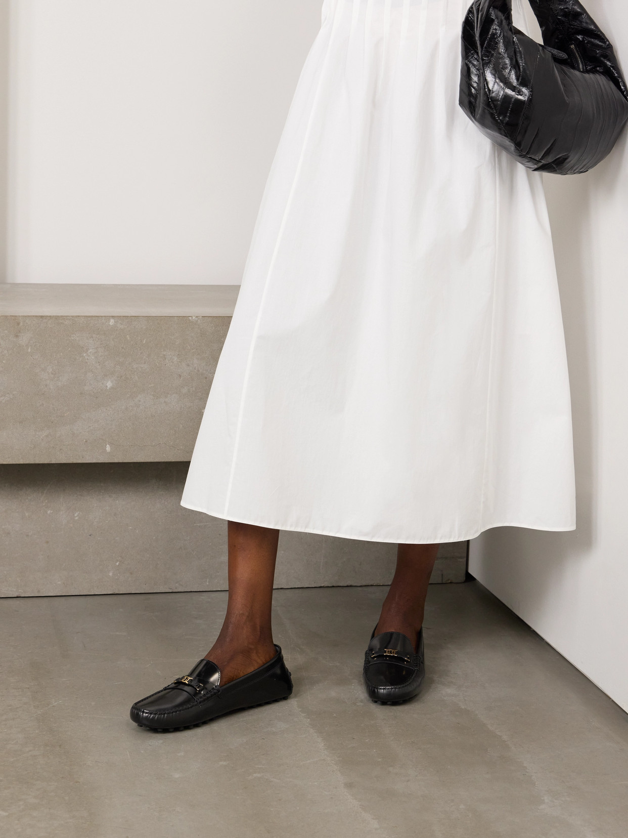 Tod's Gommino Embellished Patent-leather Loafers In Black