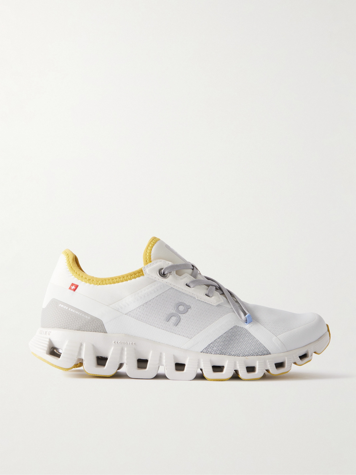 On Cloud X 3 Ad Hybrid Training Shoe In Gray