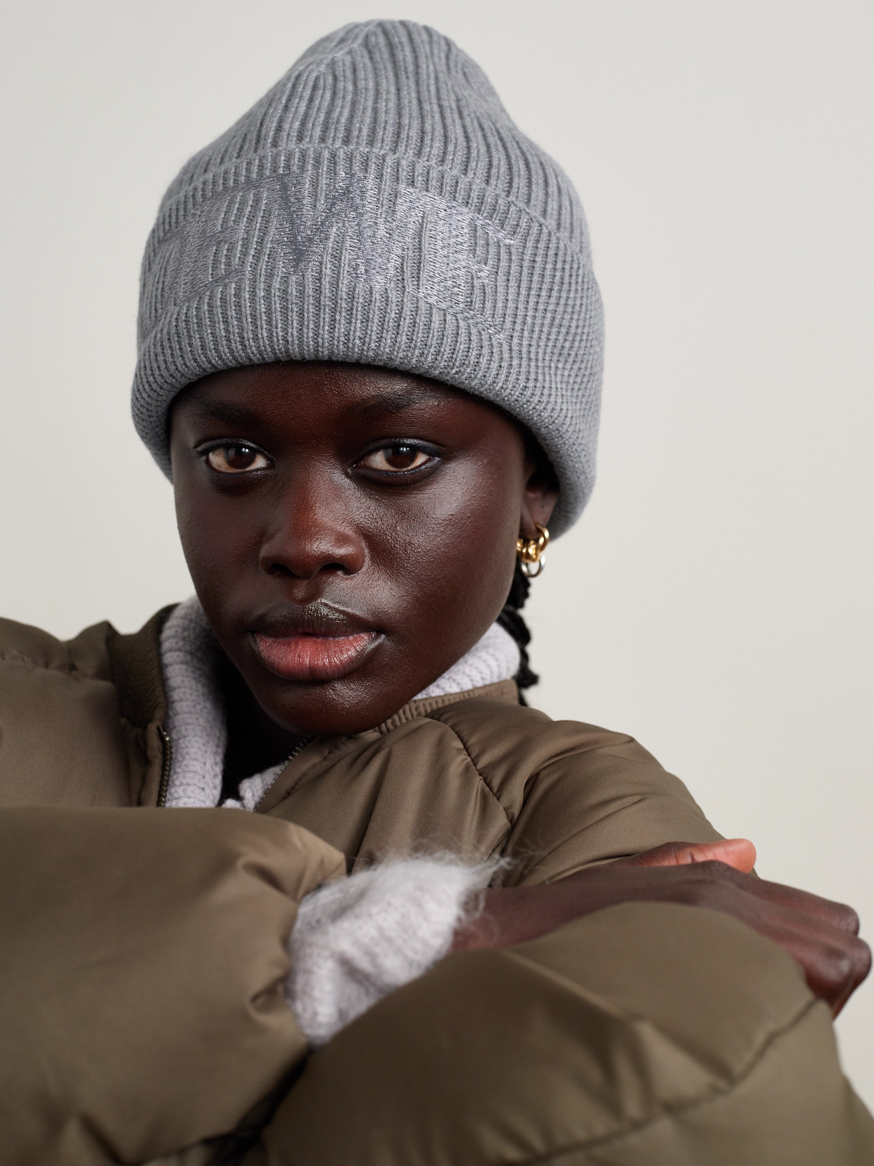 Loewe Embroidered Wool Beanie In Gray