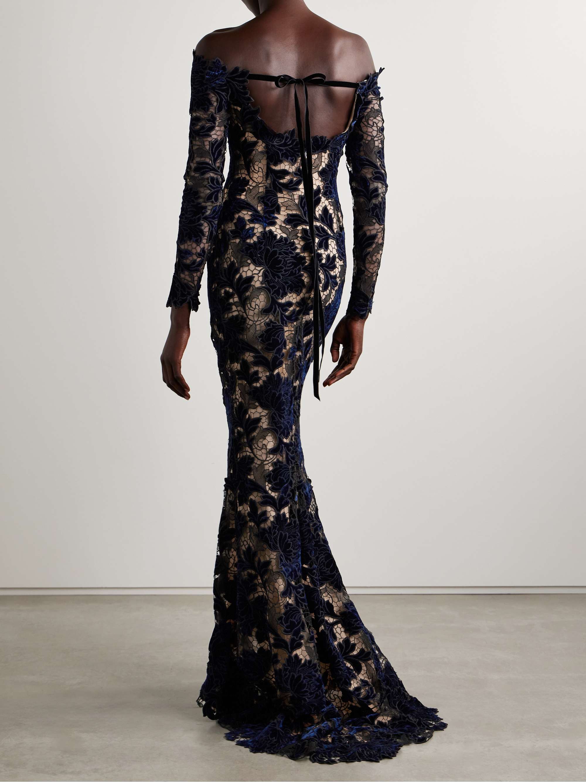 OSCAR DE LA RENTA 