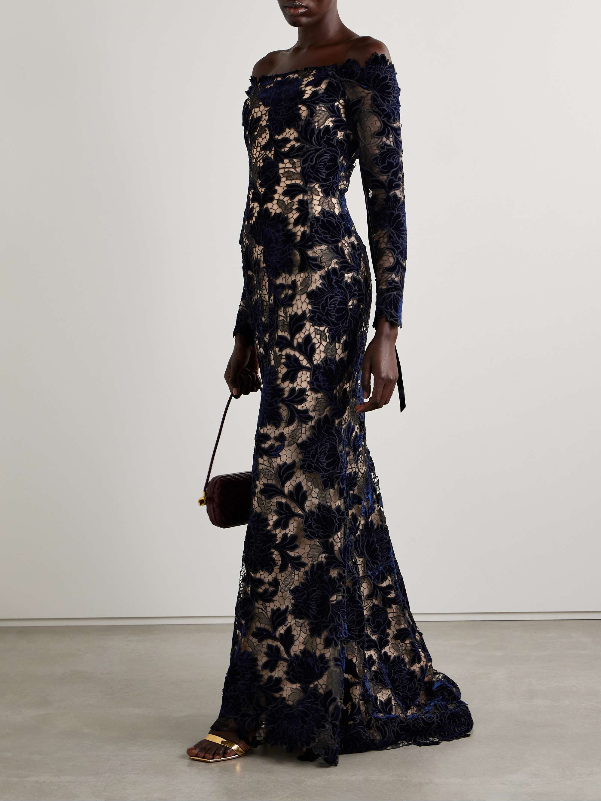 OSCAR DE LA RENTA 