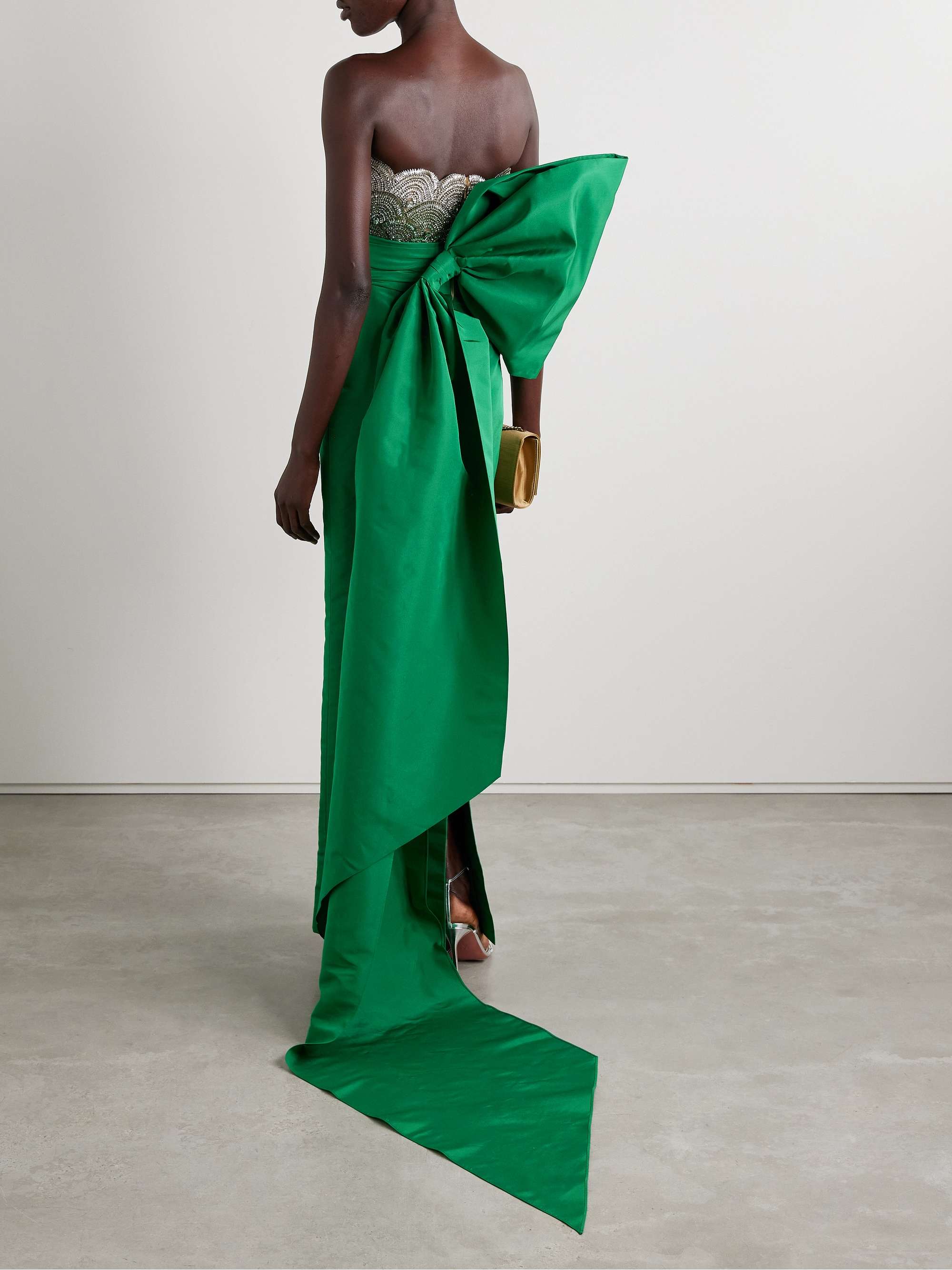 OSCAR DE LA RENTA 