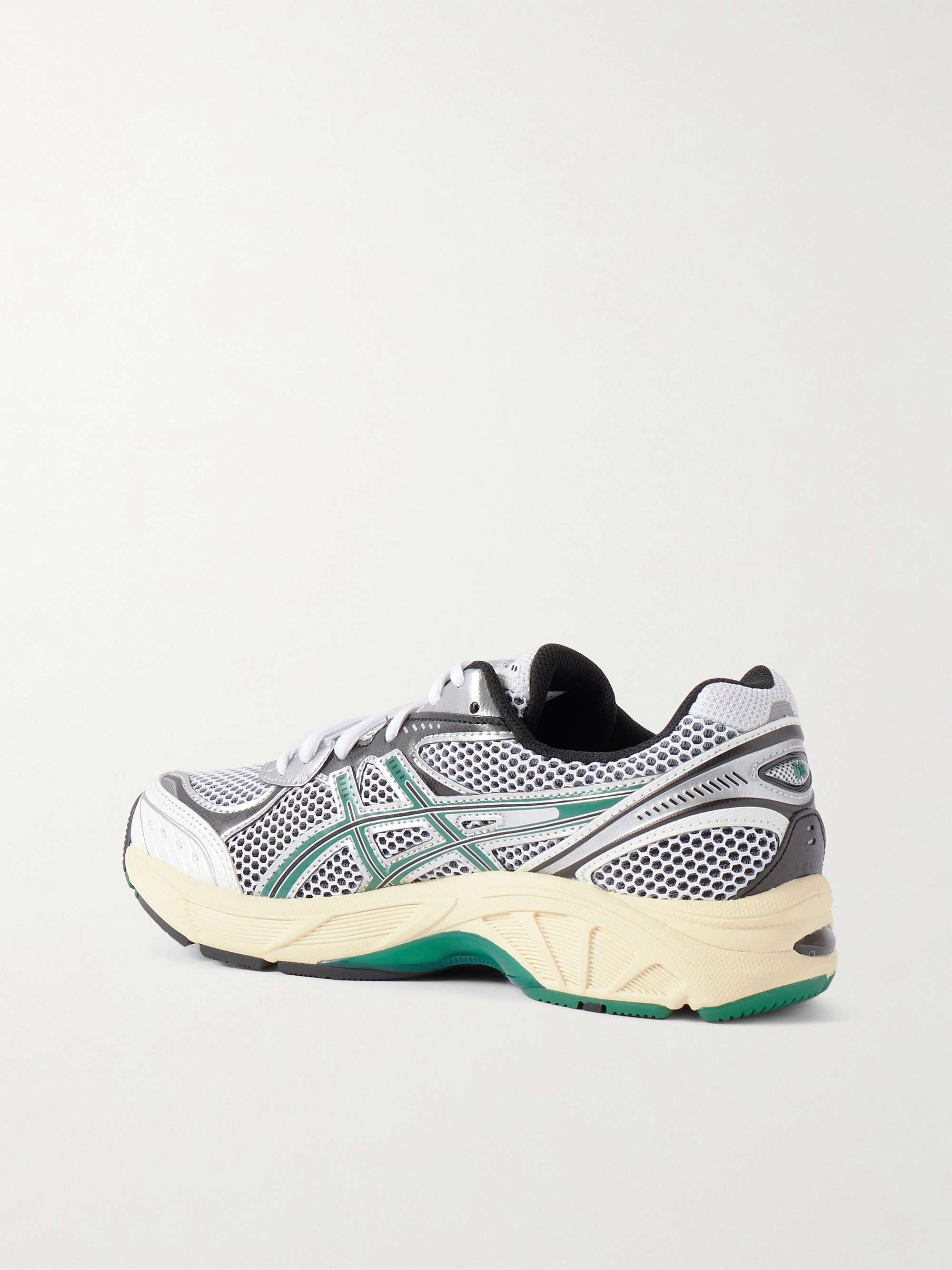 ASICS 