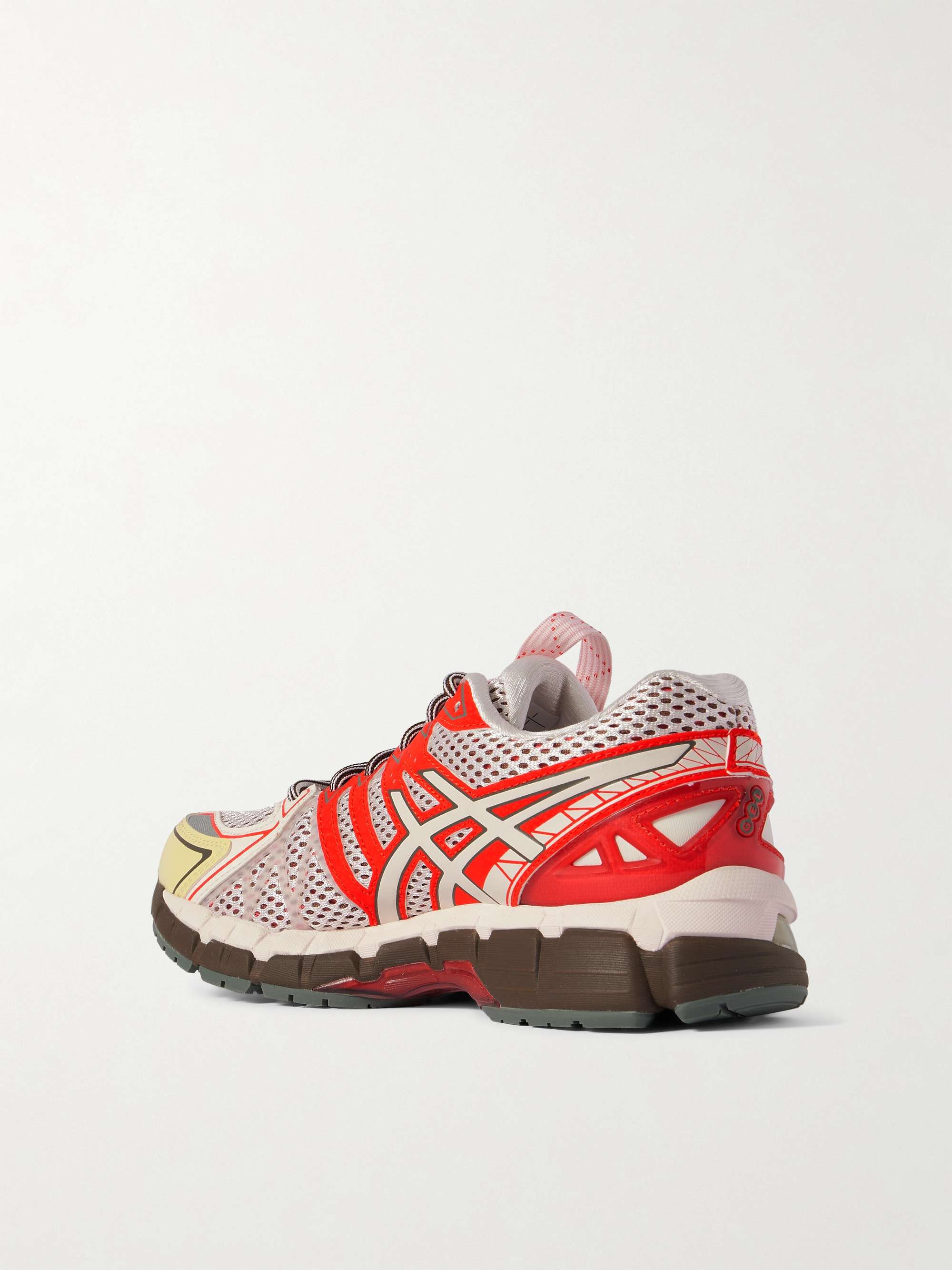 ASICS 