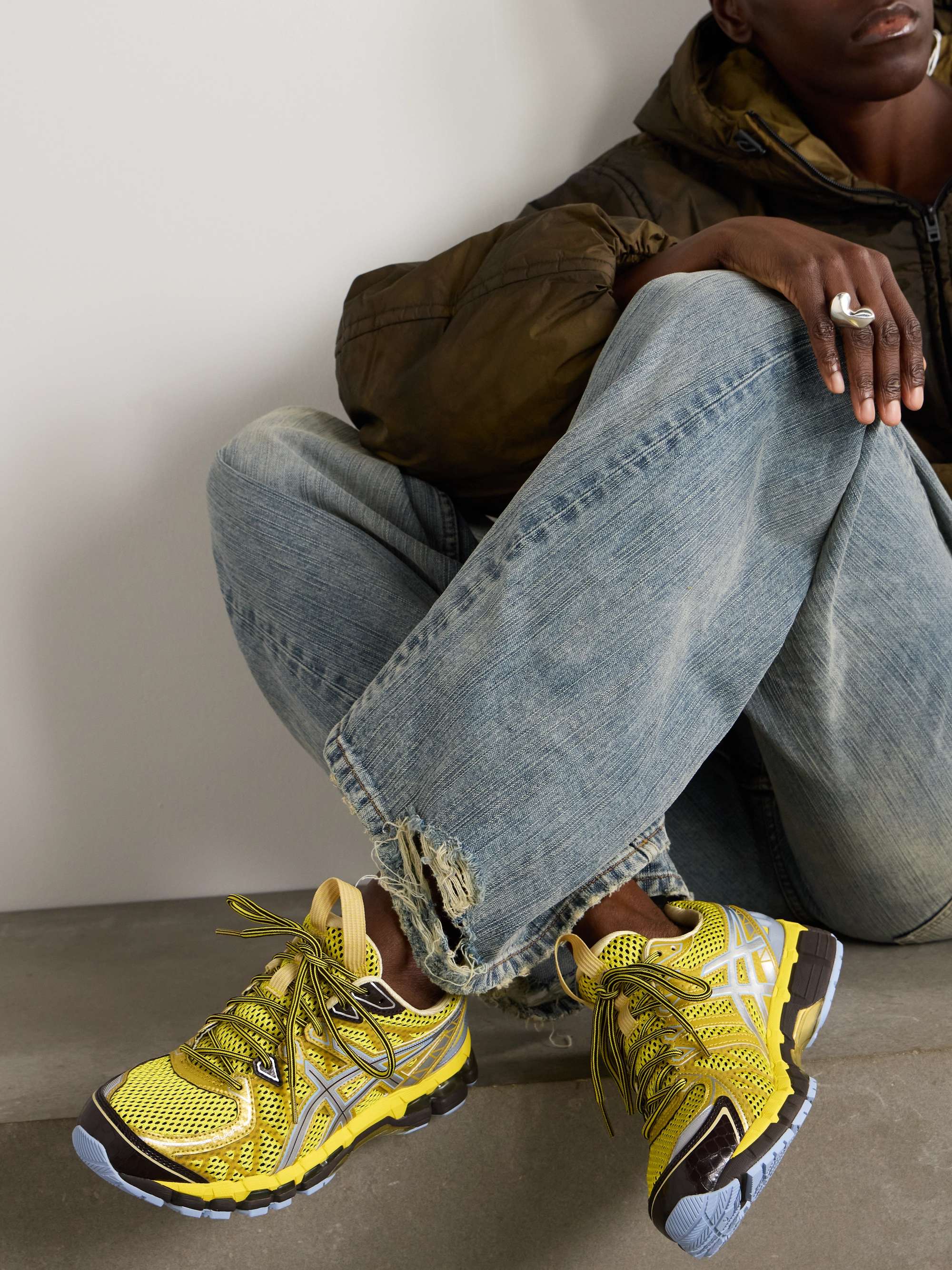 ASICS 