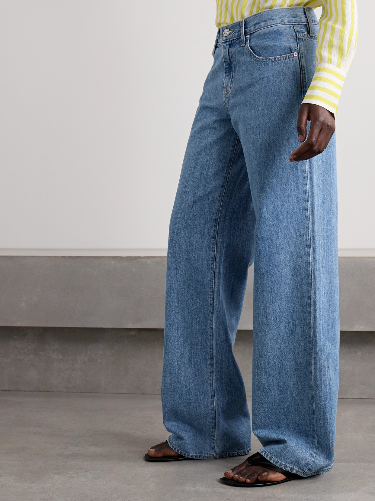 Mica Low-Rise Wide- Leg