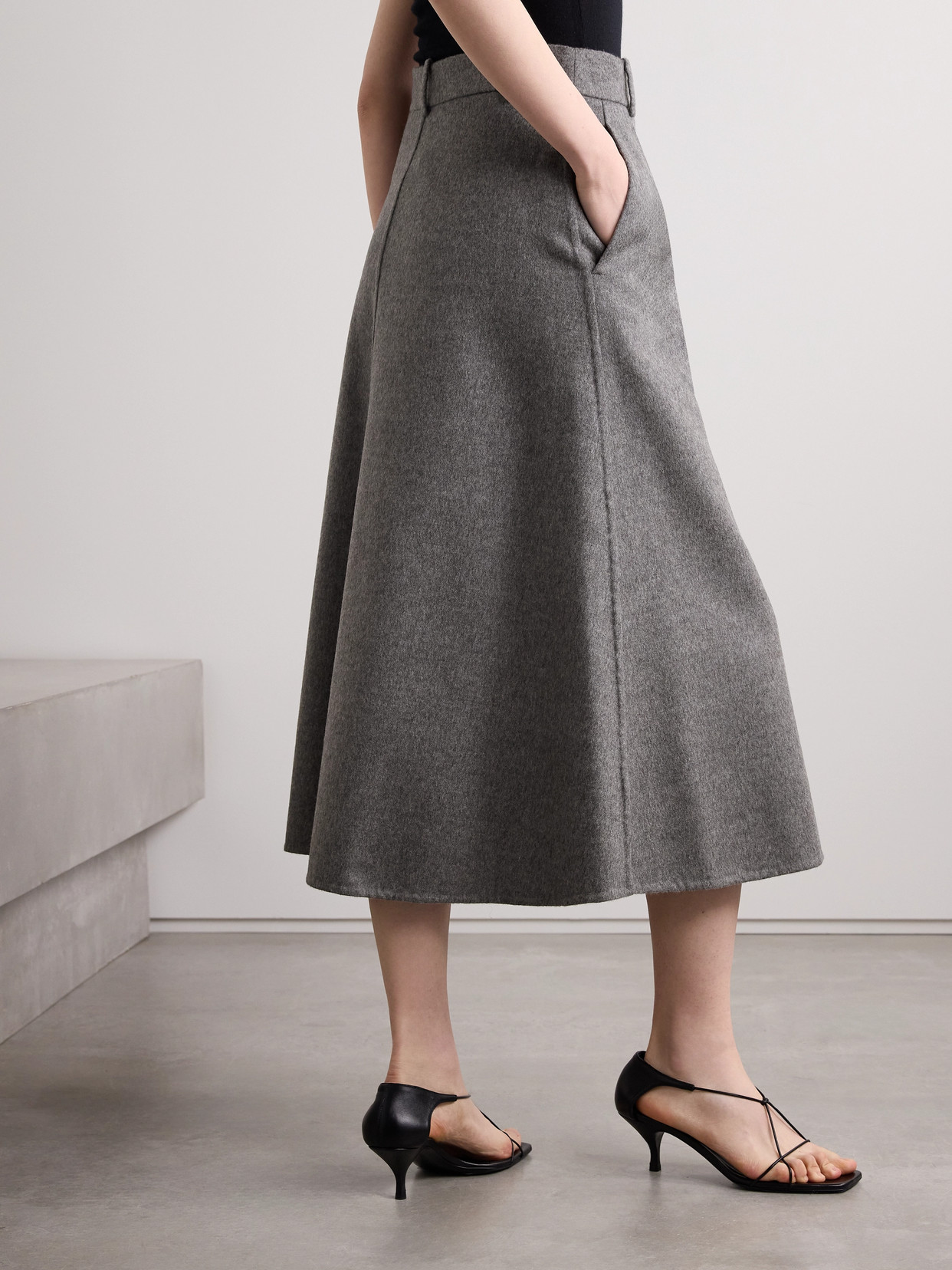 Brunello Cucinelli Wool Skirt In Gray