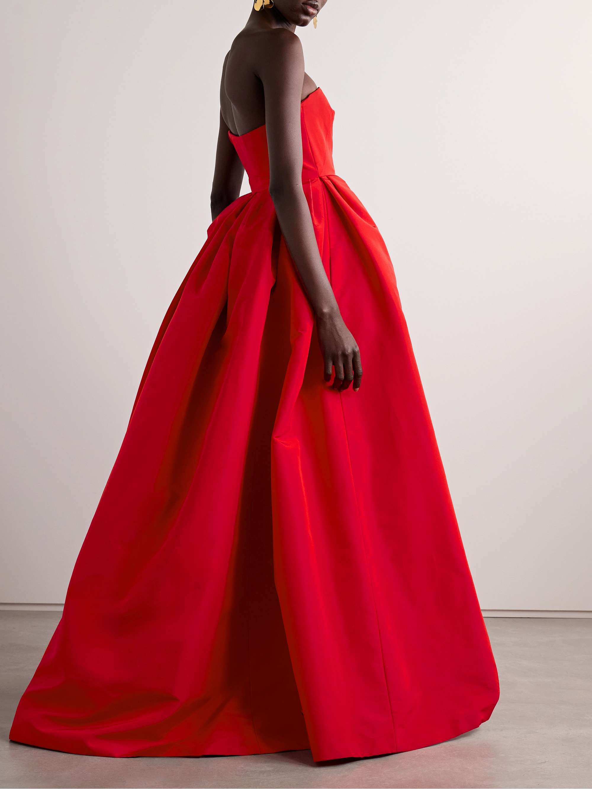 CAROLINA HERRERA 