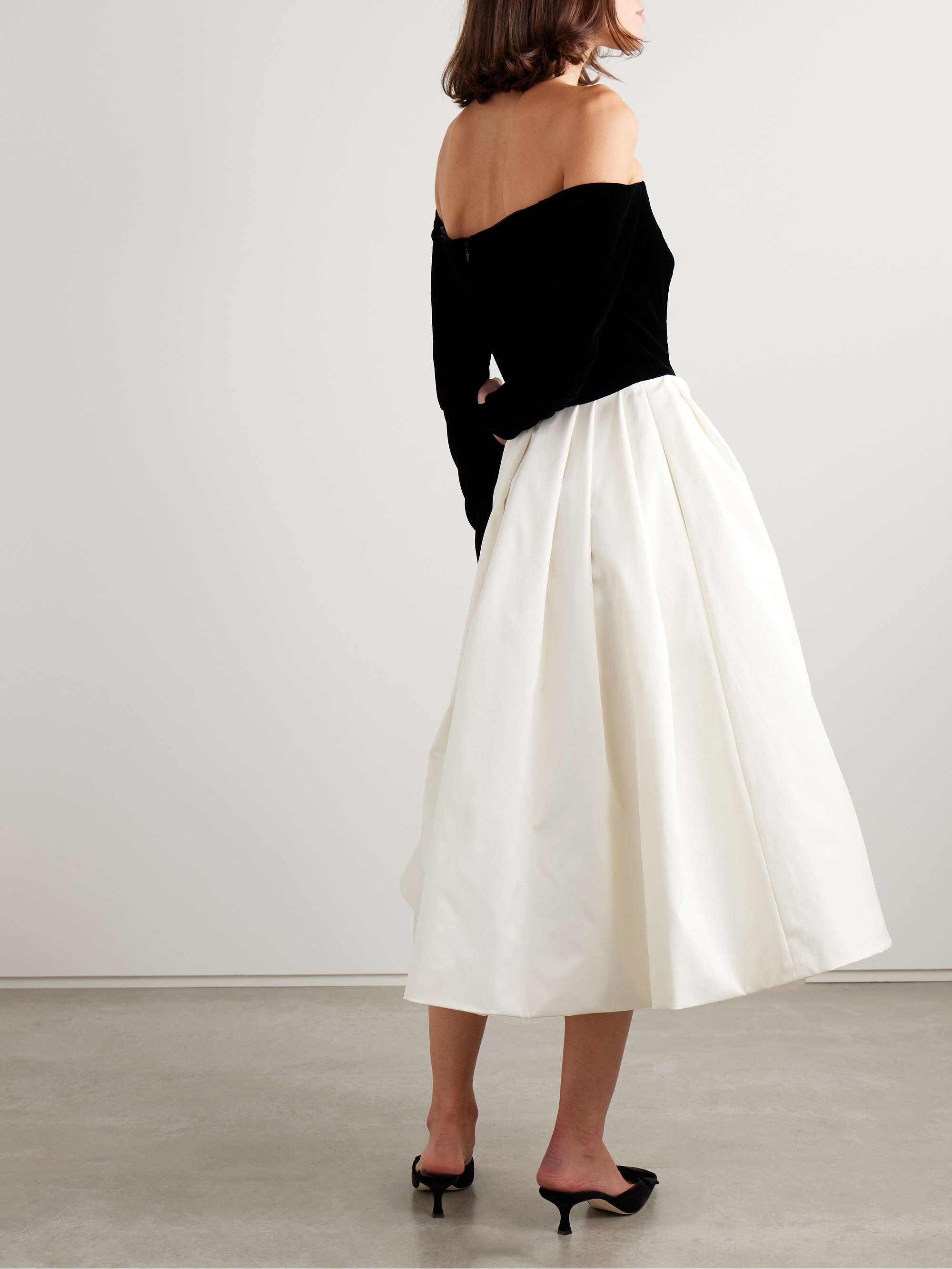 CAROLINA HERRERA 