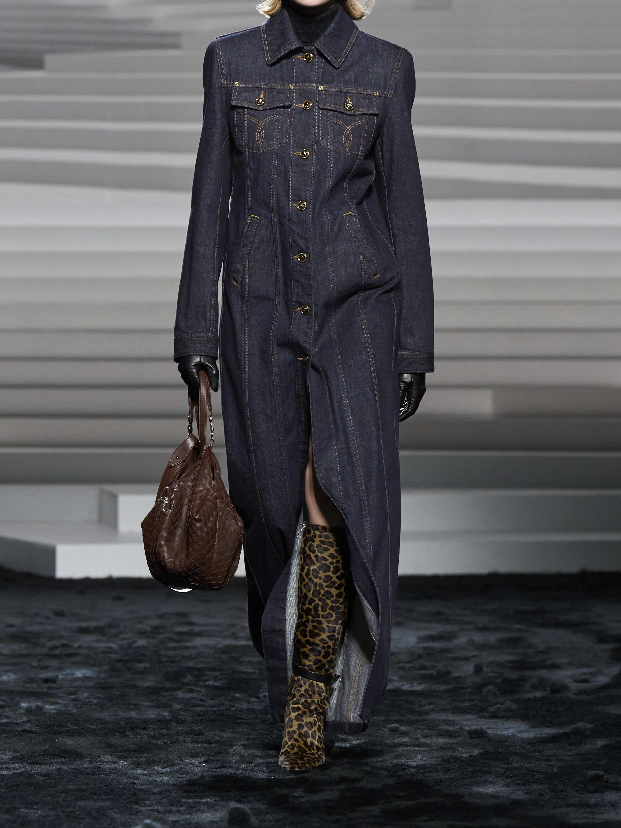 VERSACE 