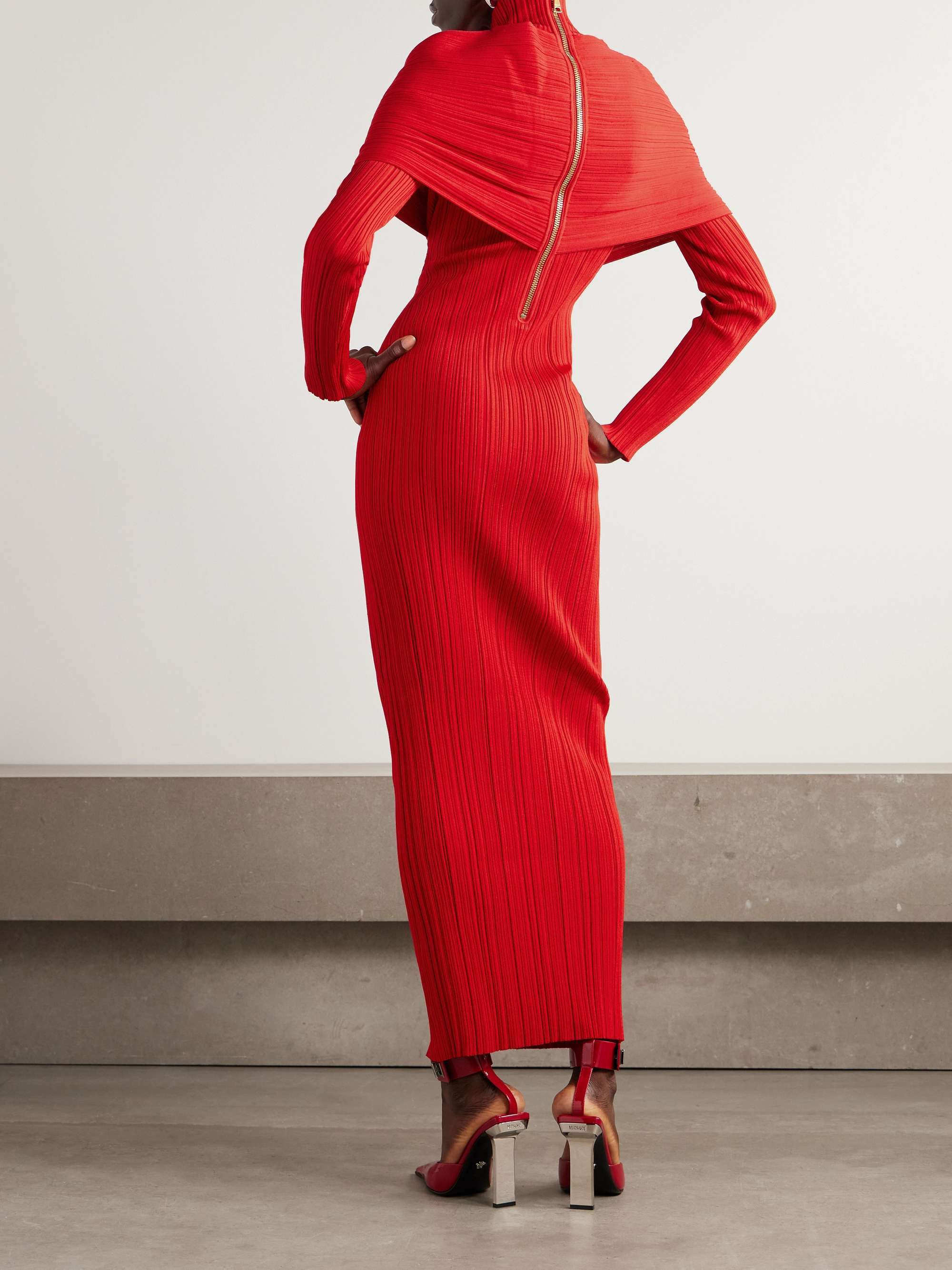 BALMAIN 