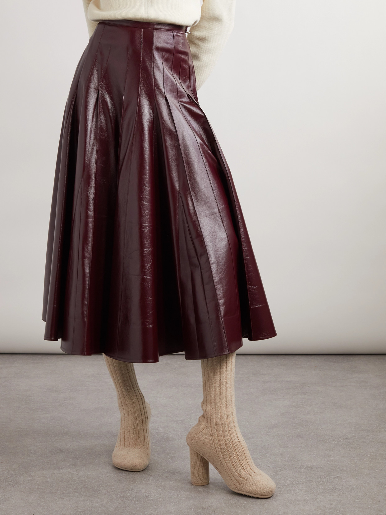 Bottega Veneta Pleated Glossed-leather Midi Skirt In Red