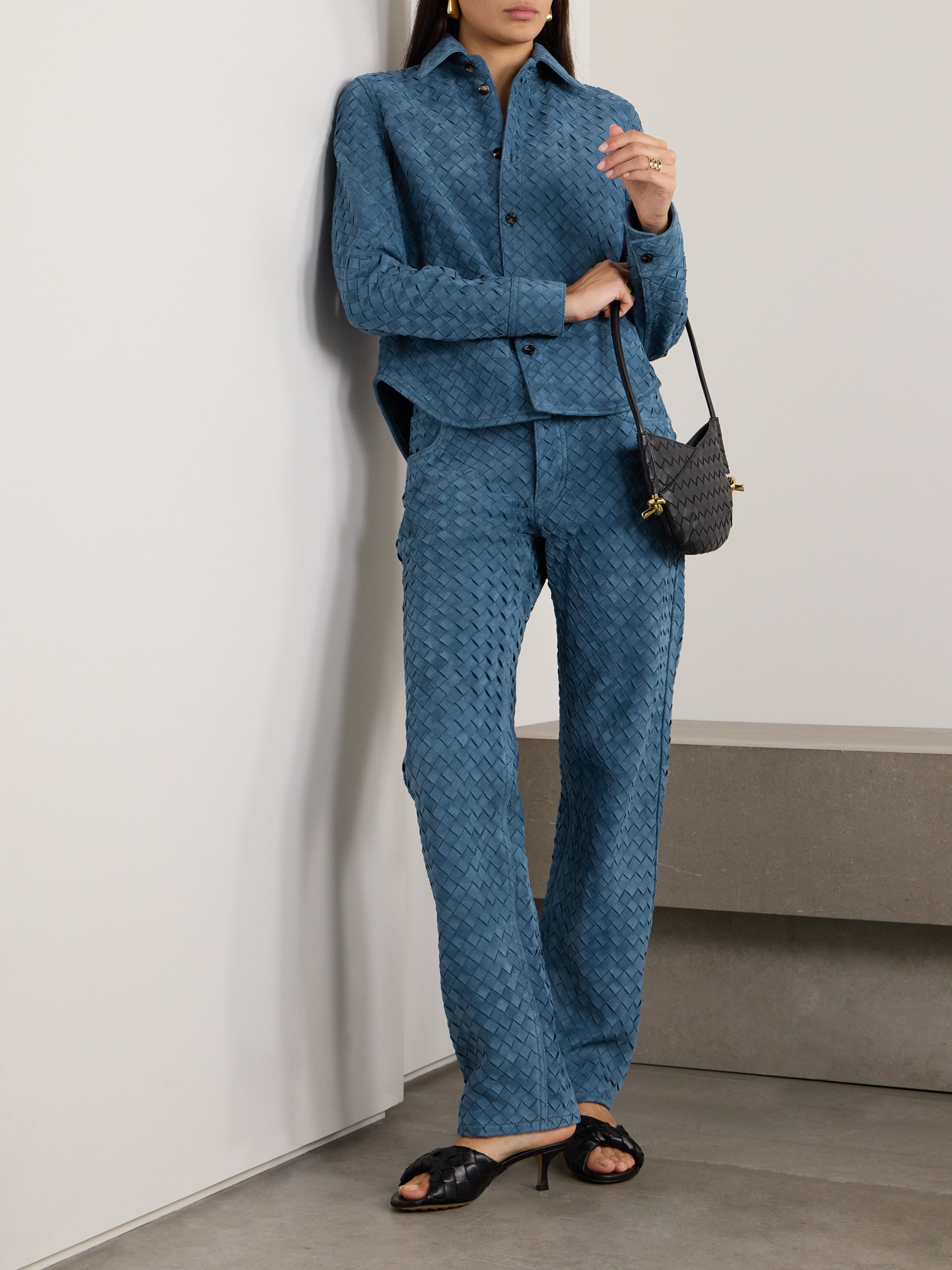 Bottega Veneta Intrecciato Suede Shirt In Blue