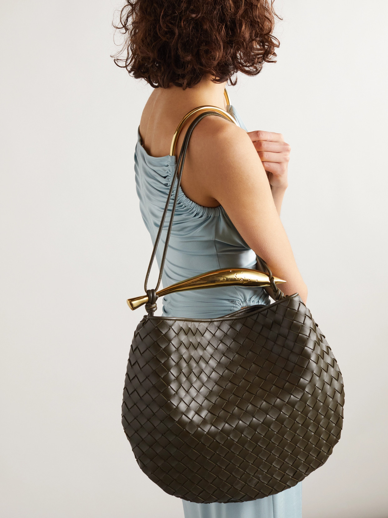 Sardine Medium Intrecciato Shoulder Bag