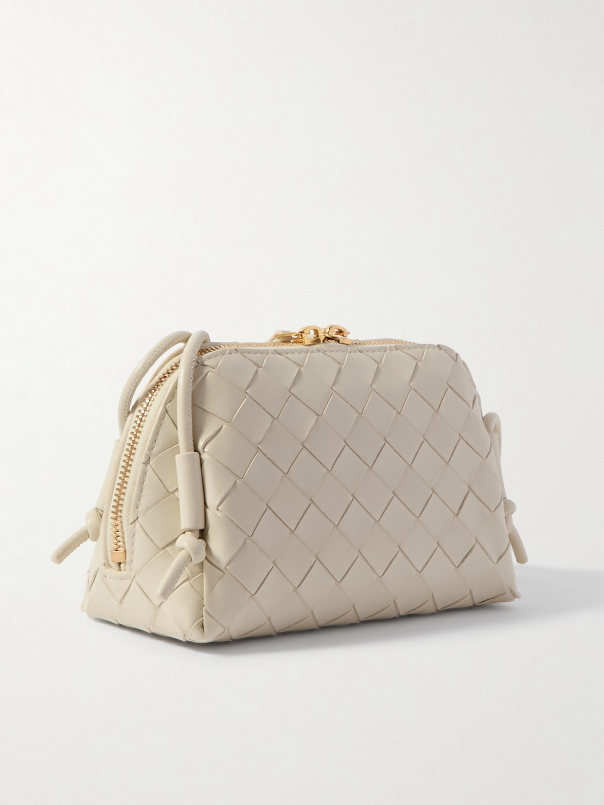 Bottega Veneta Concert Pouch Intrecciato Leather Shoulder Bag In Cream