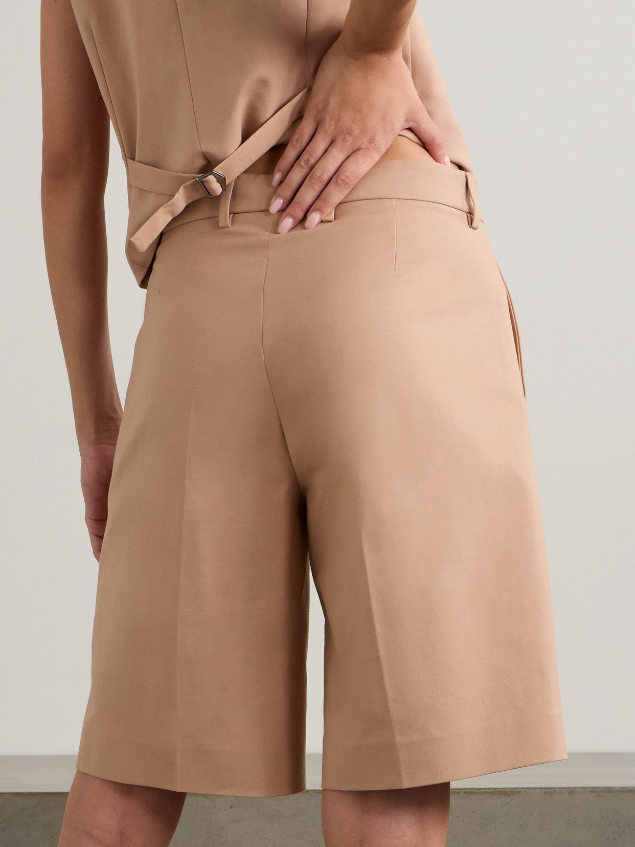 Tod's Pleated Stretch-cotton Shorts In Neutrals