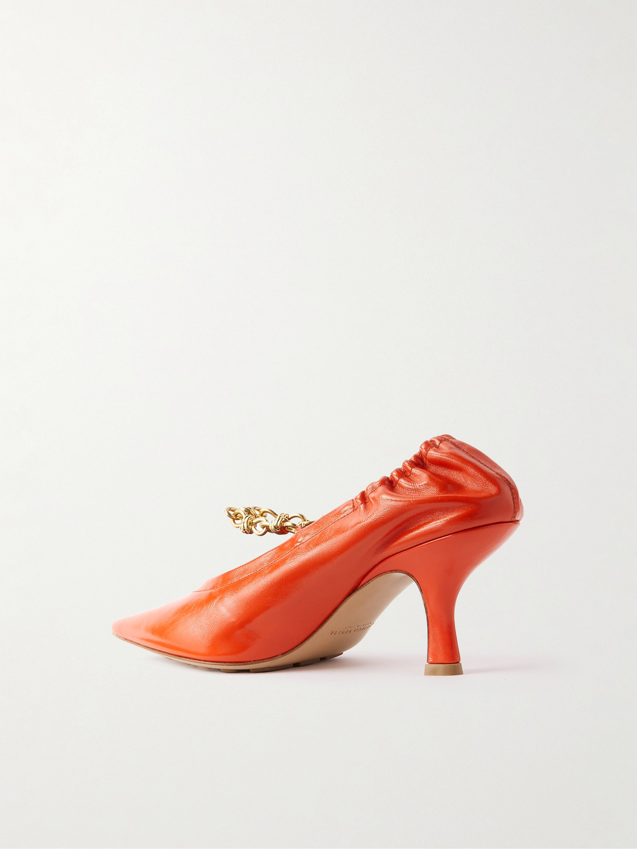 Bottega Veneta Melbourne Chain Strap Pump In Off-white