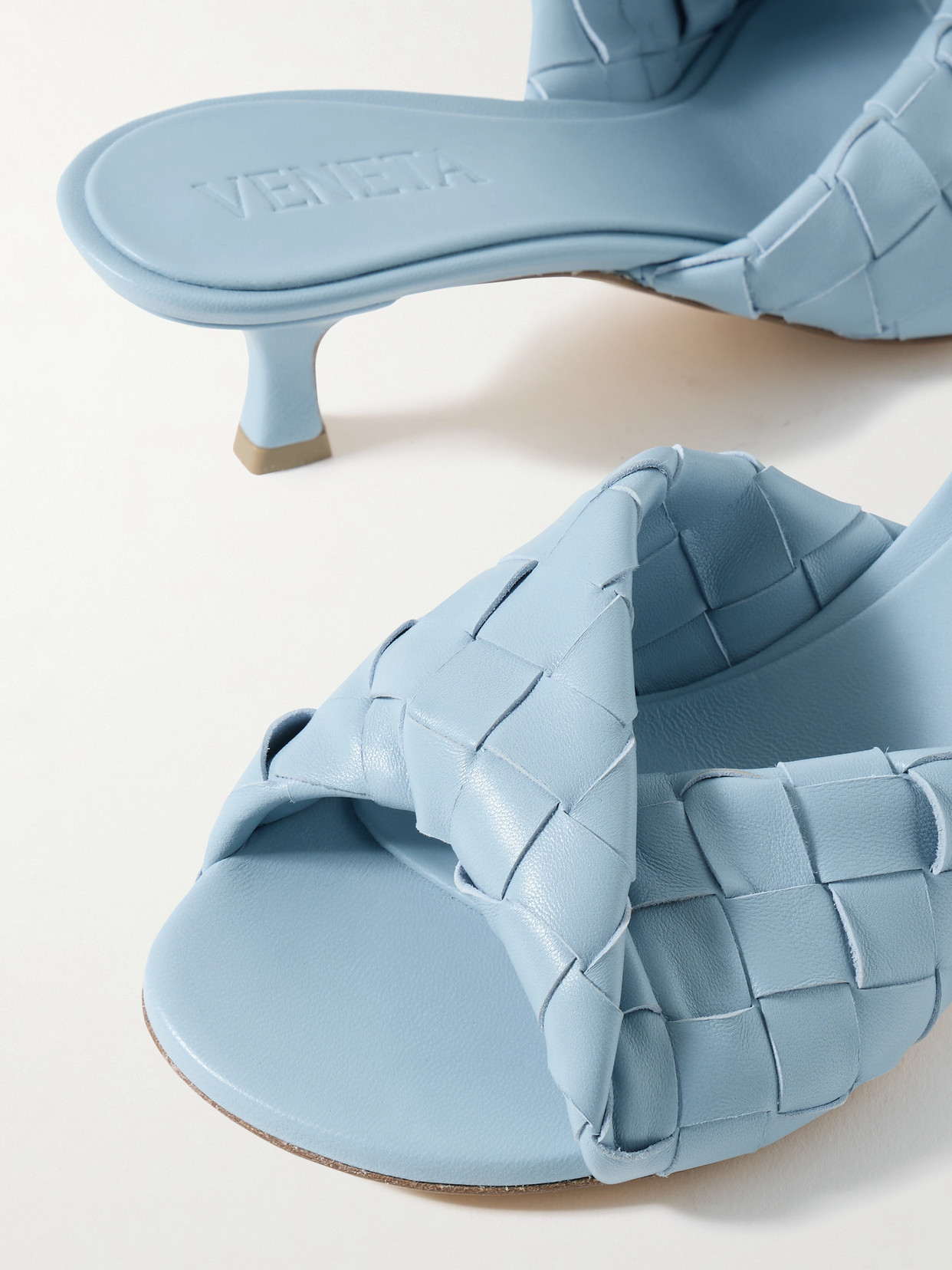 Bottega Veneta Blink Twisted Intrecciato Leather Mules In Blue